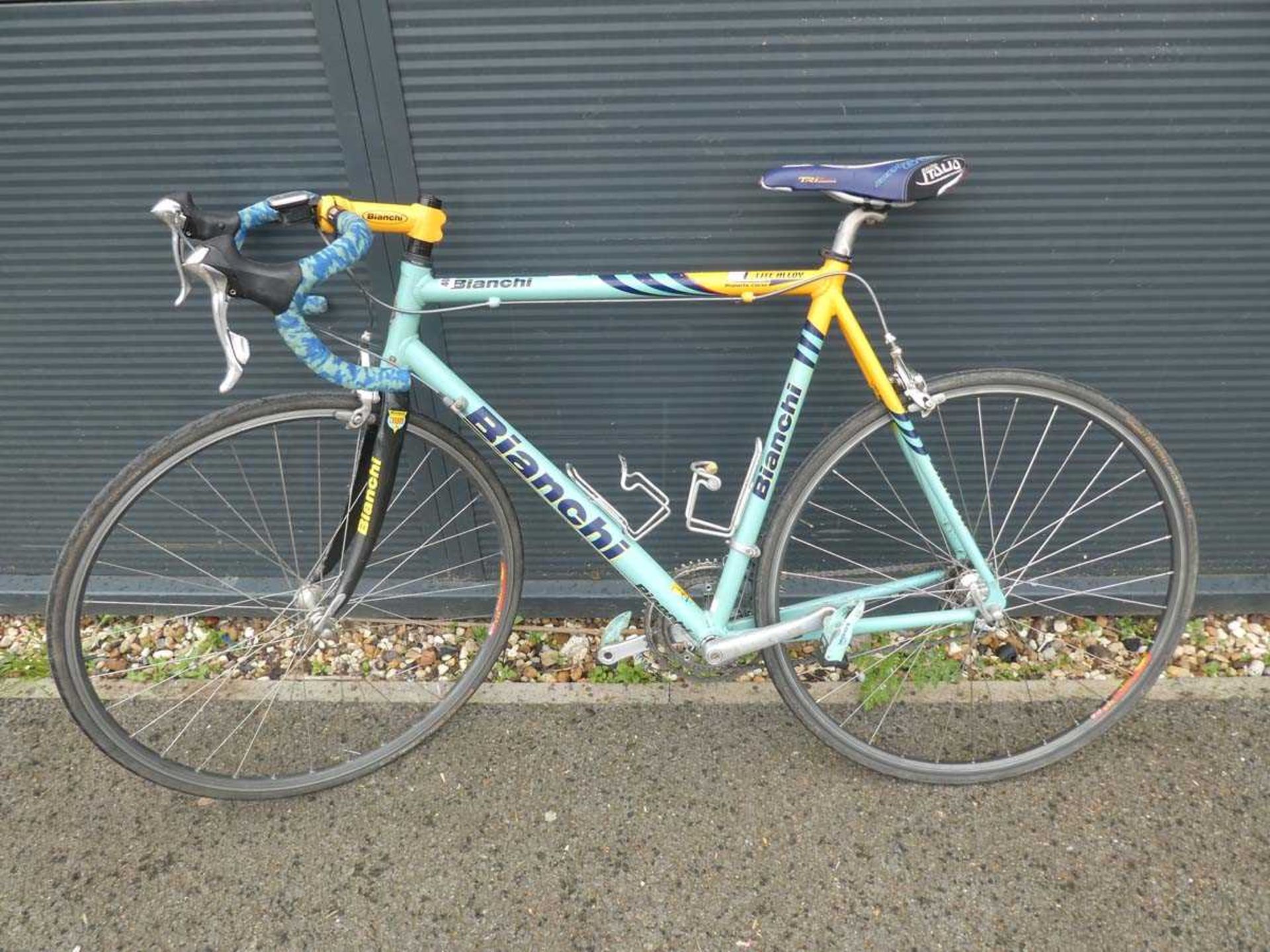 Bianchi green and yellow racing bike