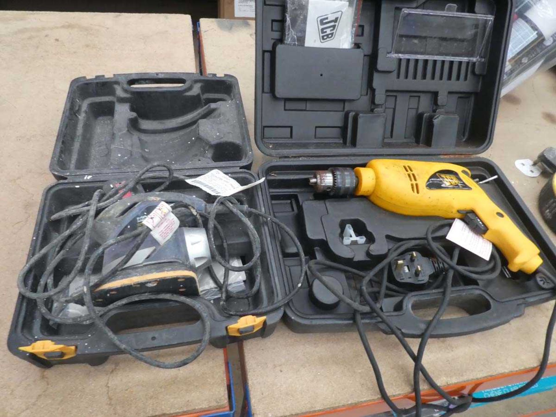 Mac Allister palm sander, extension cable and a JCB drill