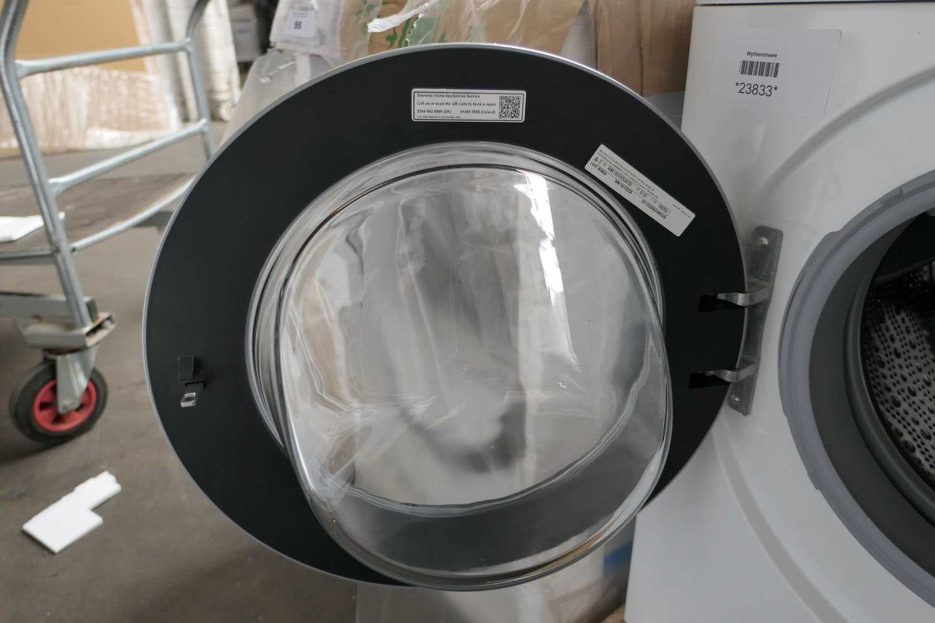 +VAT WM14UT83GBB Siemens Washing machine - Image 2 of 3