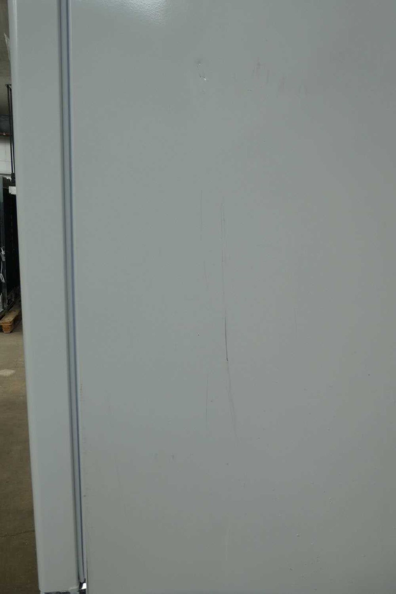 +VAT KGN34NWEAGB Bosch Free-standing fridge-freezer - Image 3 of 3