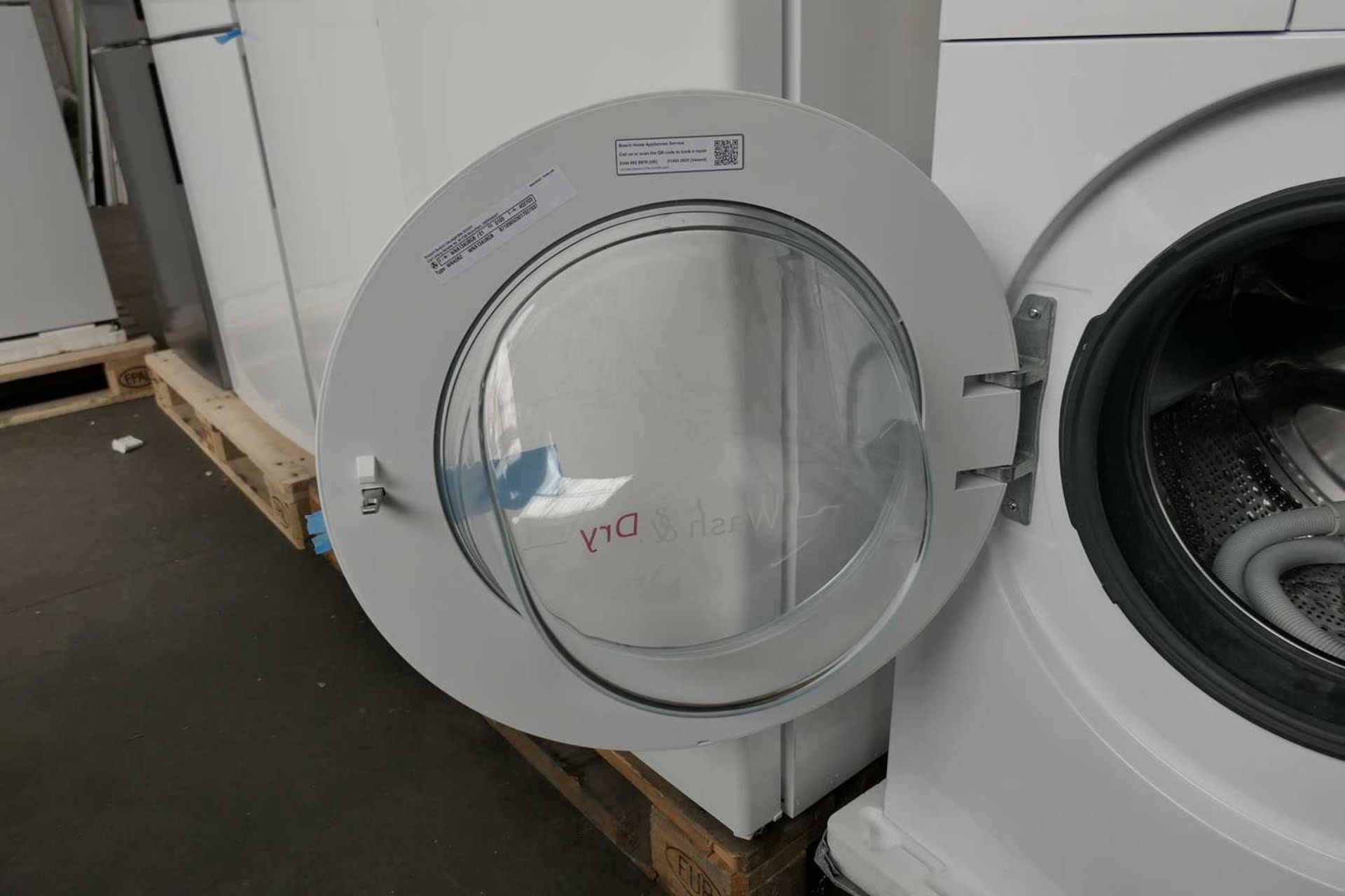 +VAT WNA134U8GBB Bosch Washer-dryer - Image 2 of 3