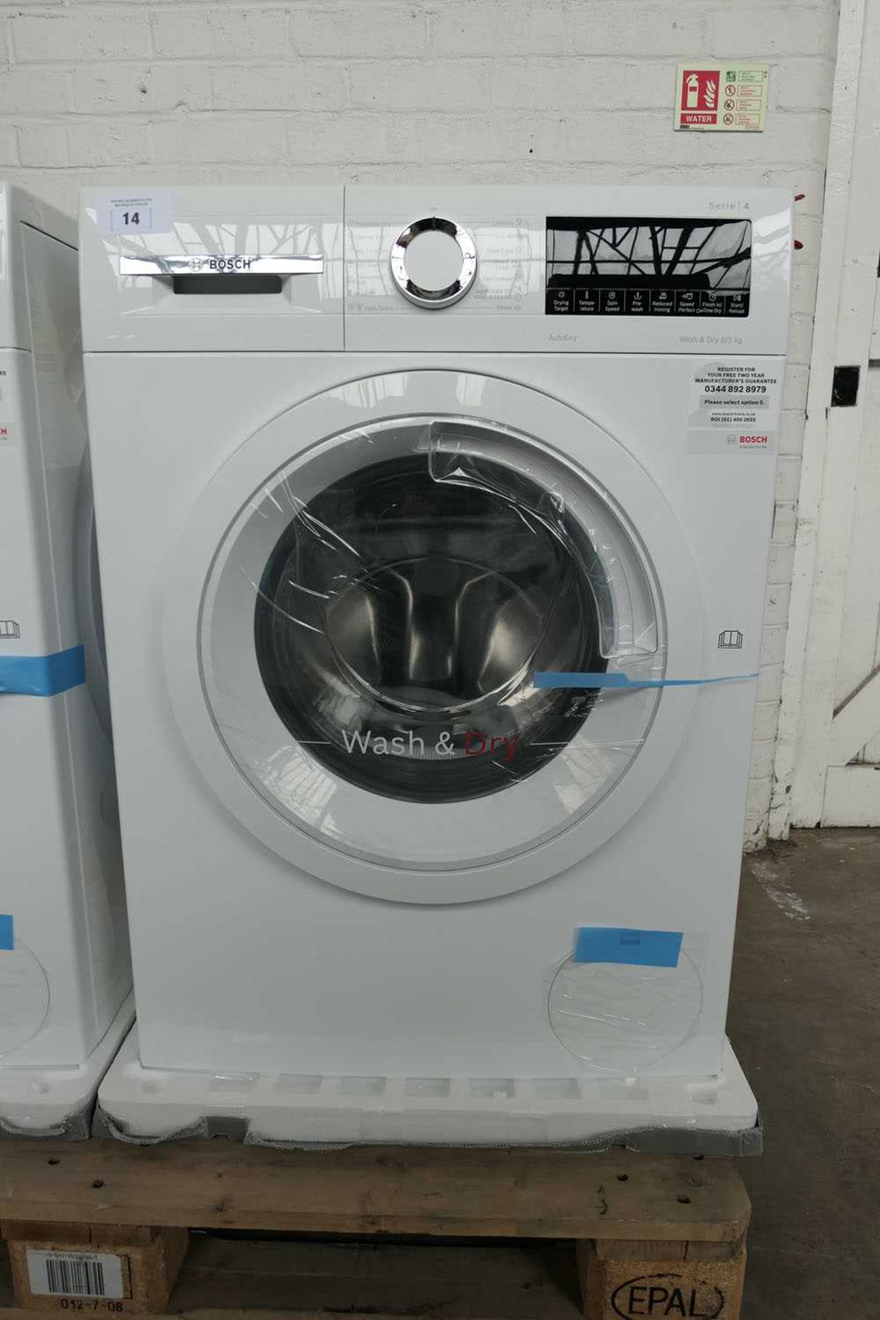 +VAT WNA134U8GBB Bosch Washer-dryer