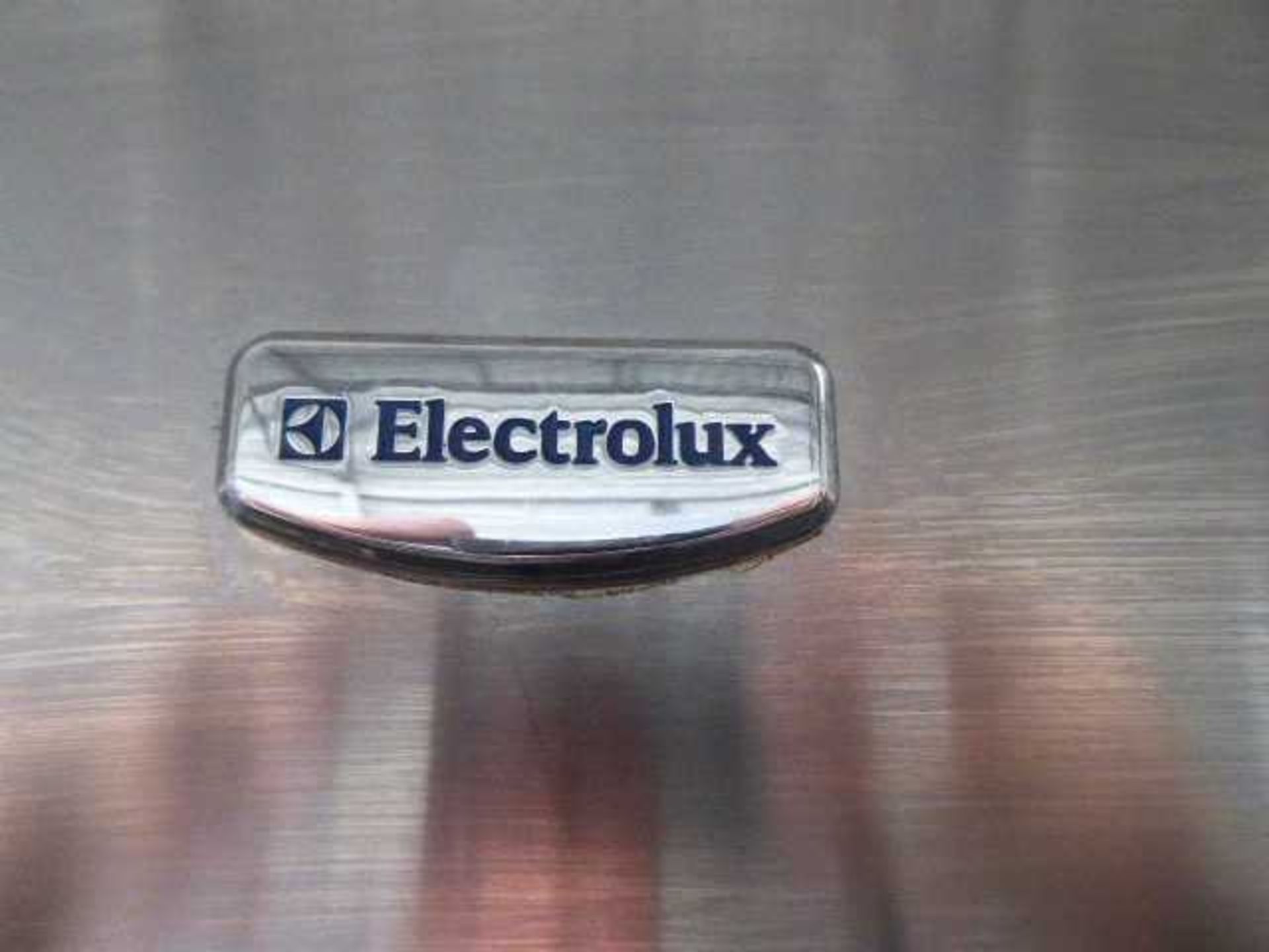 70cm Electrolux RS06F41FG single door freezer (Gas R404A) - Image 3 of 3