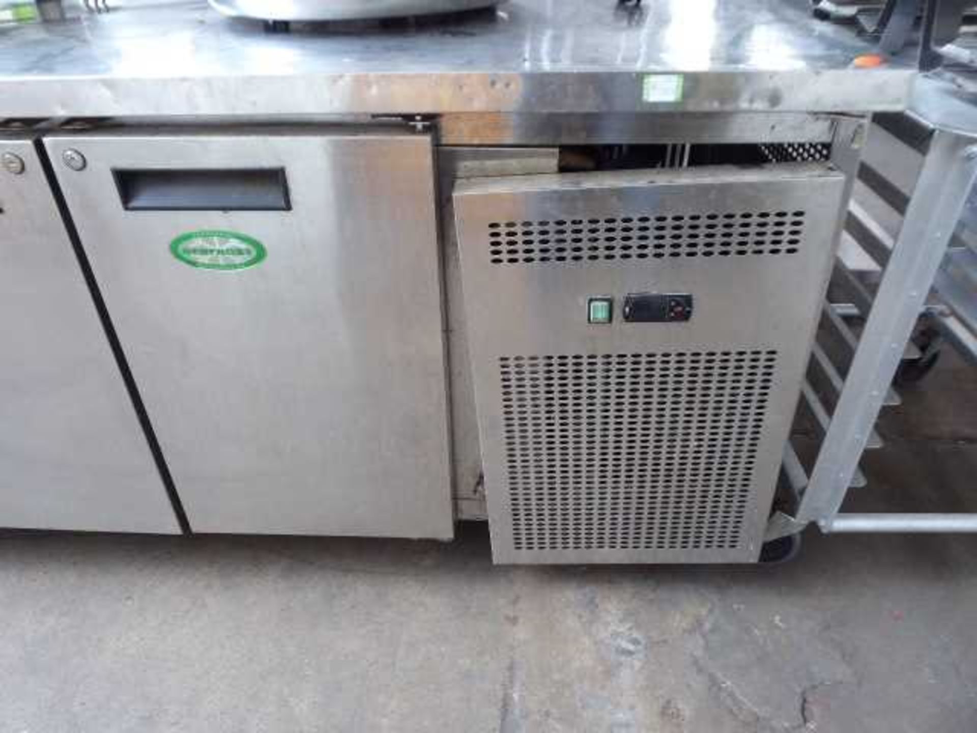 225cm Genfrost Gen4100 4 door counter fridge (gas R404A) - Image 2 of 3