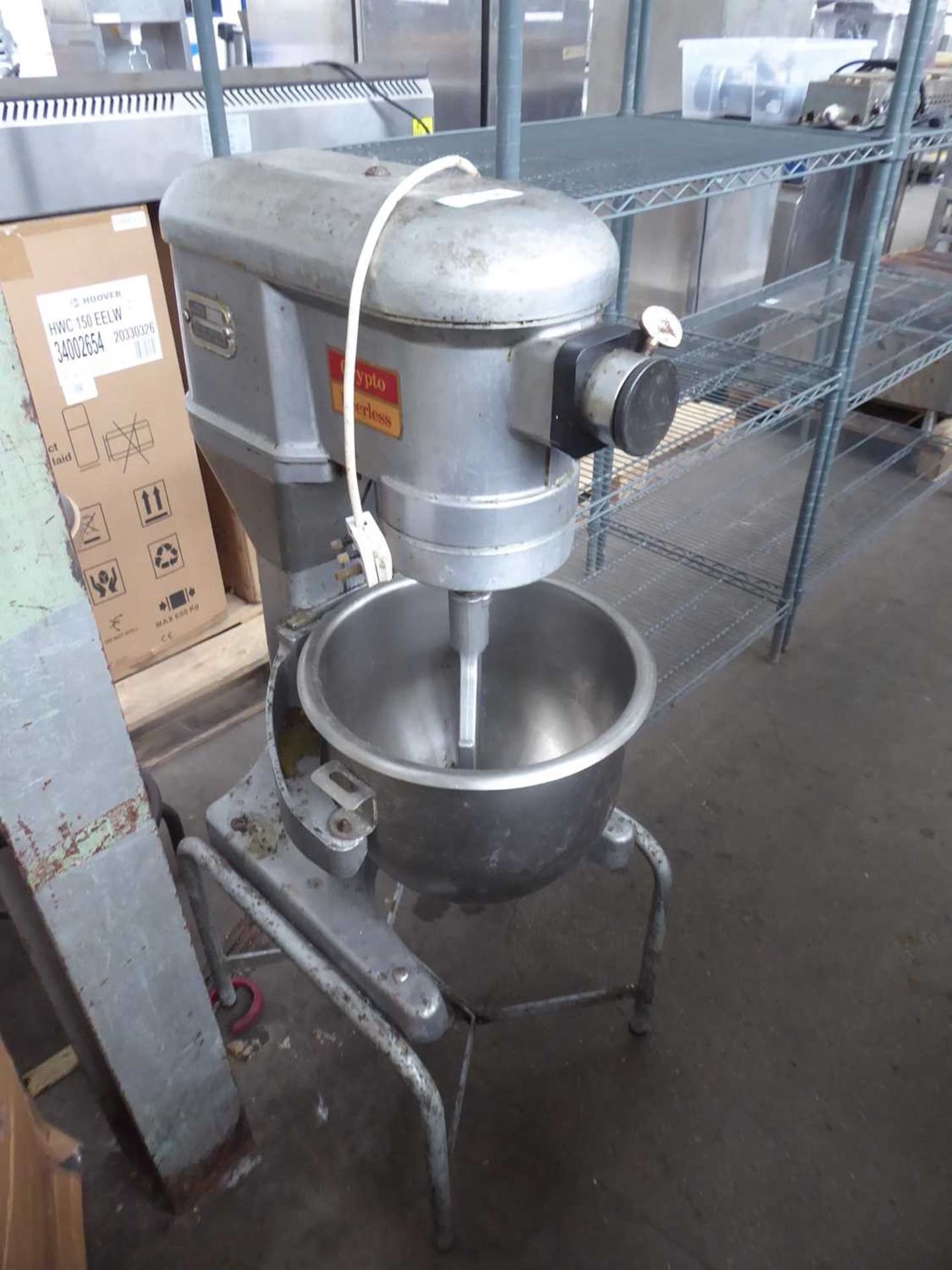 Crypto peerless 20 qt mixer with bowl and attachment