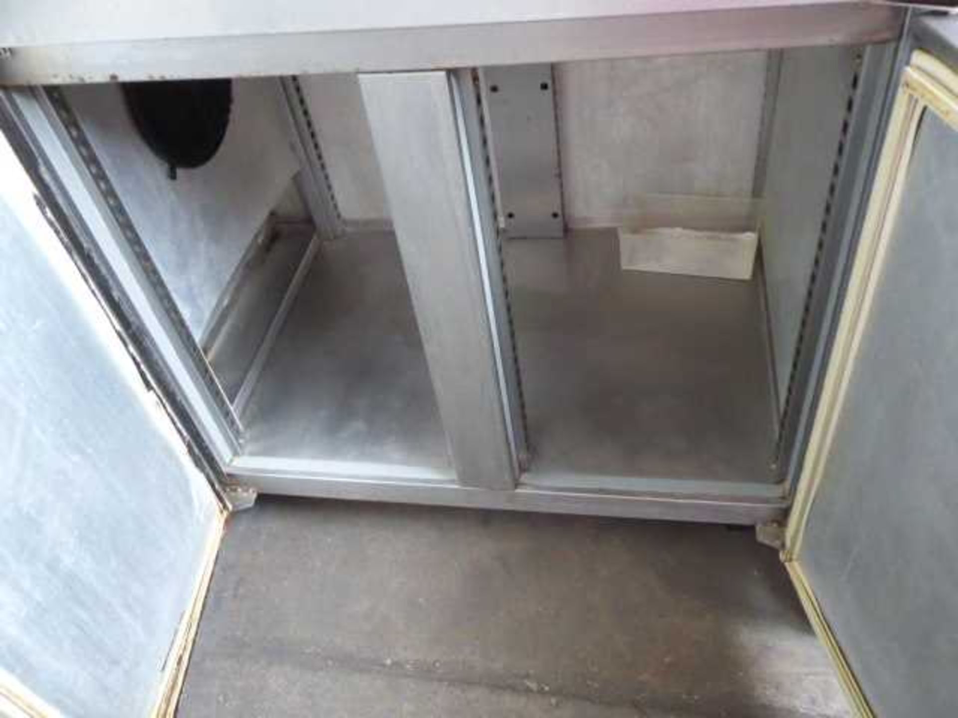 150cm 2 door counter fridge - Image 2 of 2