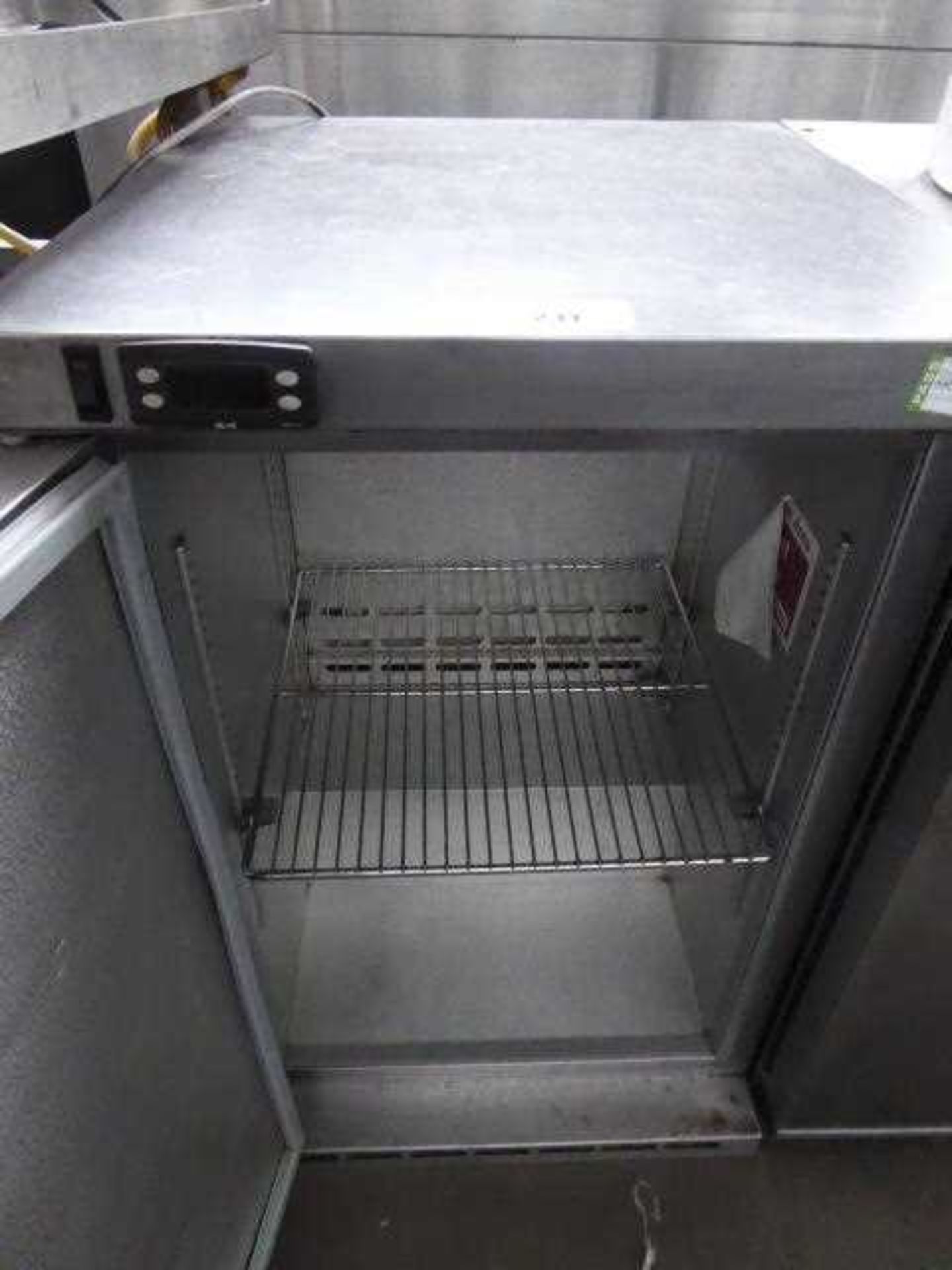 +VAT 50cm Osborne 30E under counter single door fridge (gas R600A) - Image 2 of 2