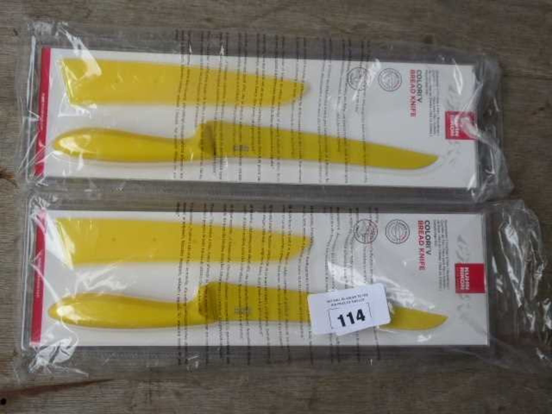 +VAT 2 sets of yellow bread knives