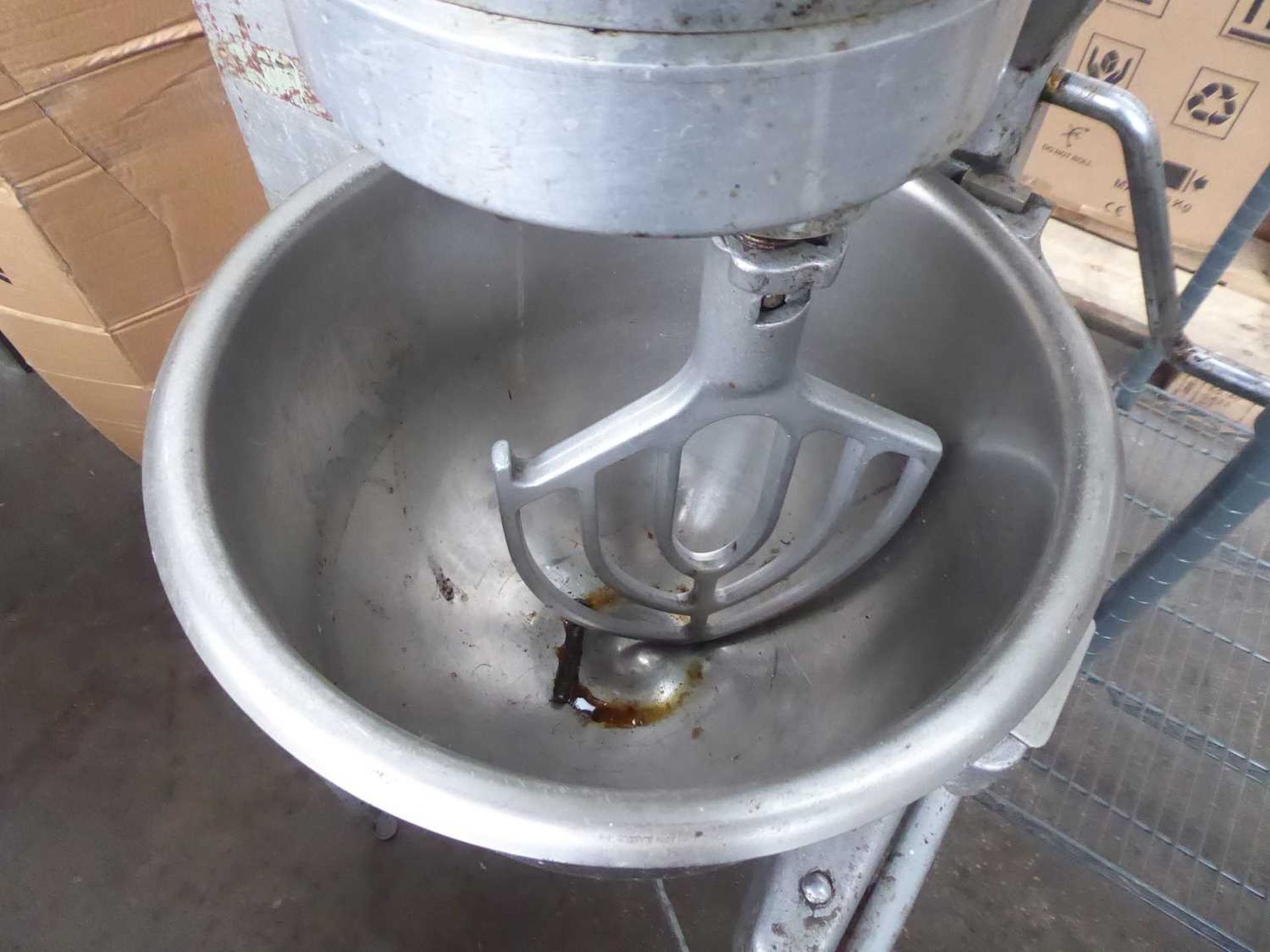 Crypto peerless 20 qt mixer with bowl and attachment - Image 2 of 2