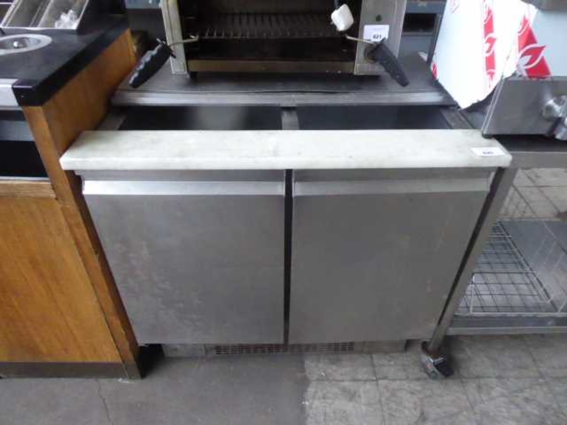 +VAT 92cm NBM Counter fridge with sliding lid (failed test)