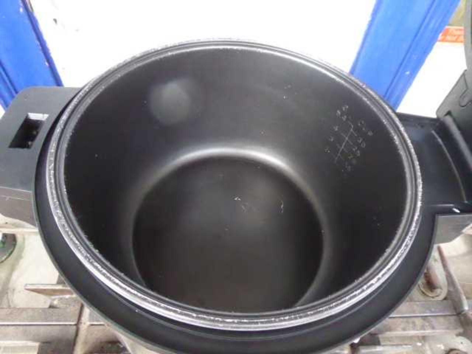 +VAT Rice cooker - Image 2 of 2