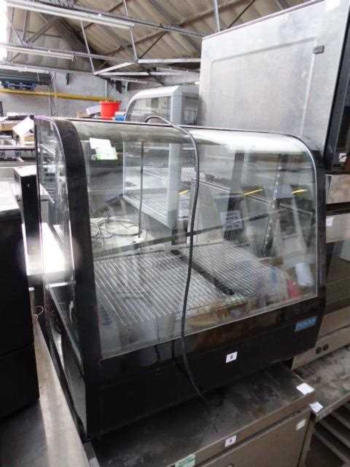 68cm Polar refrigerated bench top display unit