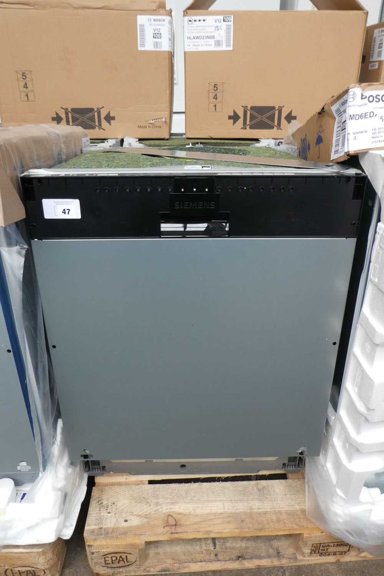 +VAT SN61IX12TGB Siemens Dishwasher fully integrated