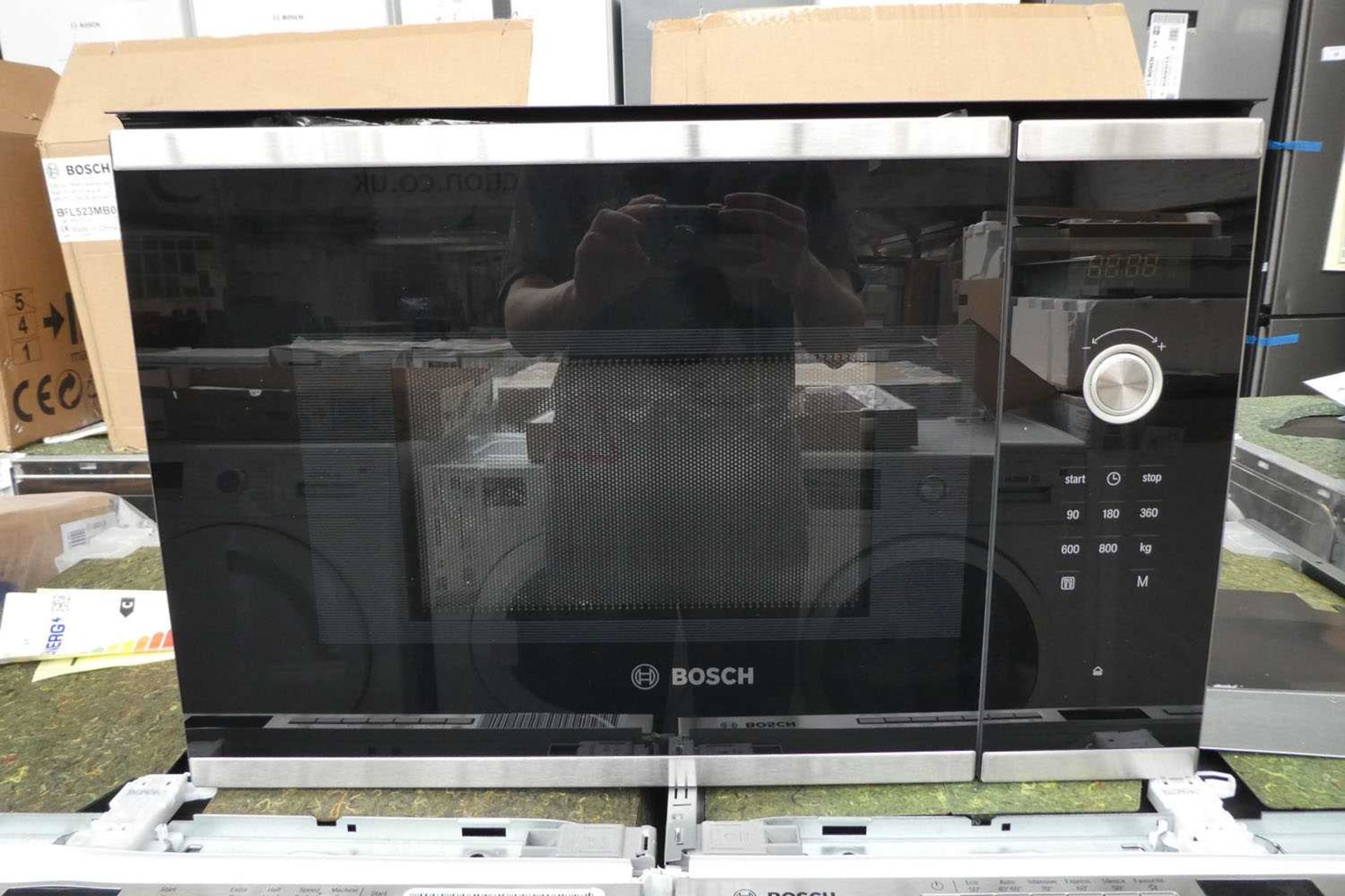 +VAT BFL524MS0BB Bosch Built-in microwave oven