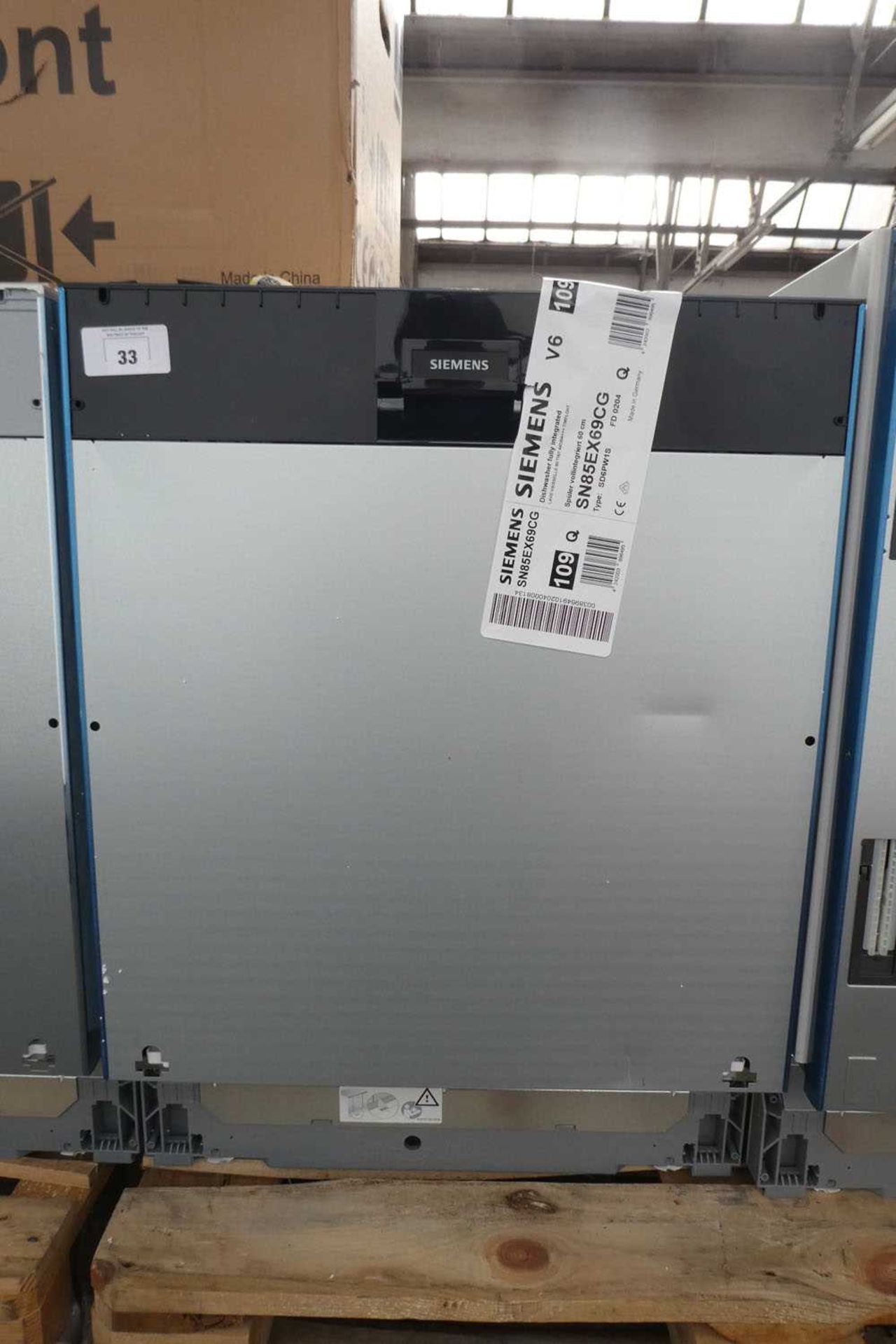 +VAT SN85EX69CGB Siemens Dishwasher fully integrated