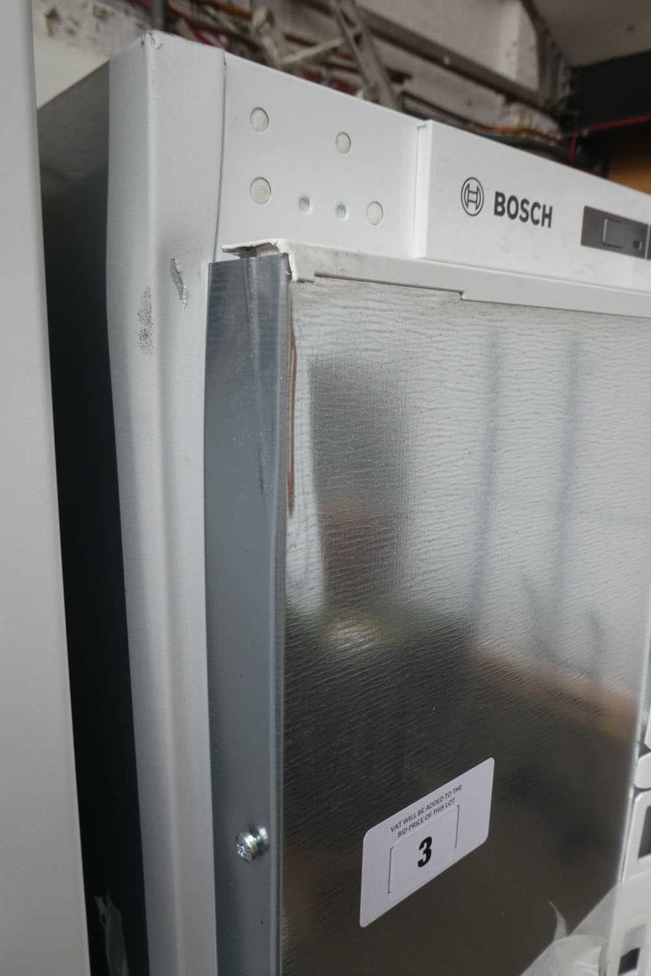 +VAT KIL82VSF0-B Bosch Built-in larder fridge - Image 3 of 4