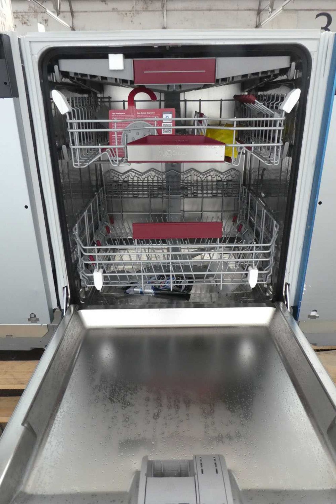 +VAT S155HCX27GB Neff Dishwasher fully integrated - Image 2 of 2