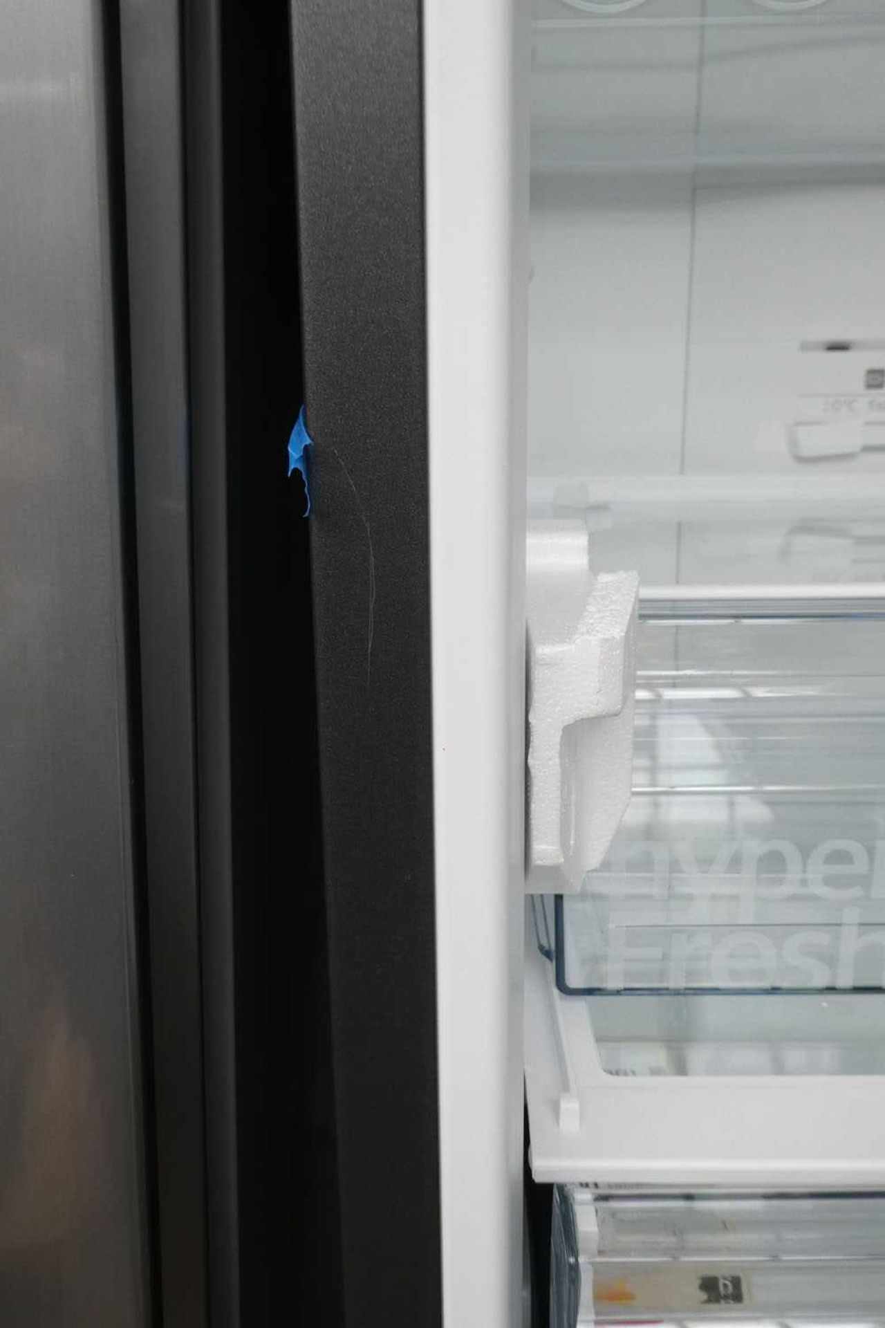 +VAT KG36NXXDC-B Siemens Free-standing fridge-freezer - Image 2 of 4
