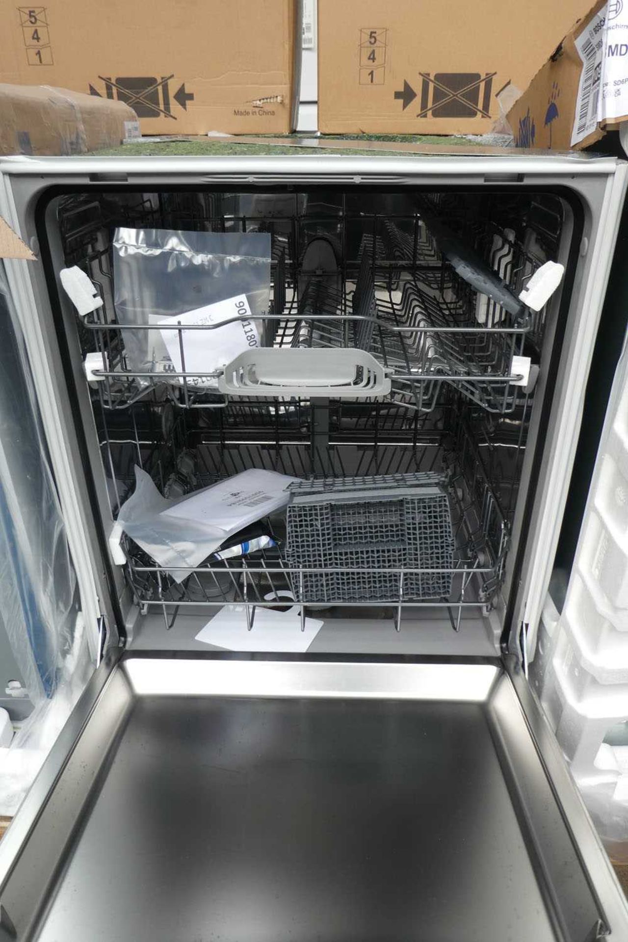 +VAT SN61IX12TGB Siemens Dishwasher fully integrated - Image 2 of 2