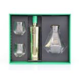 +VAT An Au Vodka Green Watermelon Gift set with Custom Decanter & 2 glasses, 70cl 35.2% (Note VAT