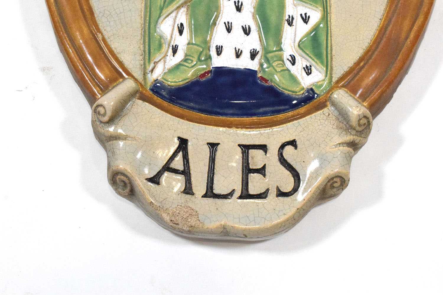 Attributed to Royal Doulton, a Greene King 'Ales' ceramic wall plaque, 59 x 39 cm - Bild 2 aus 4