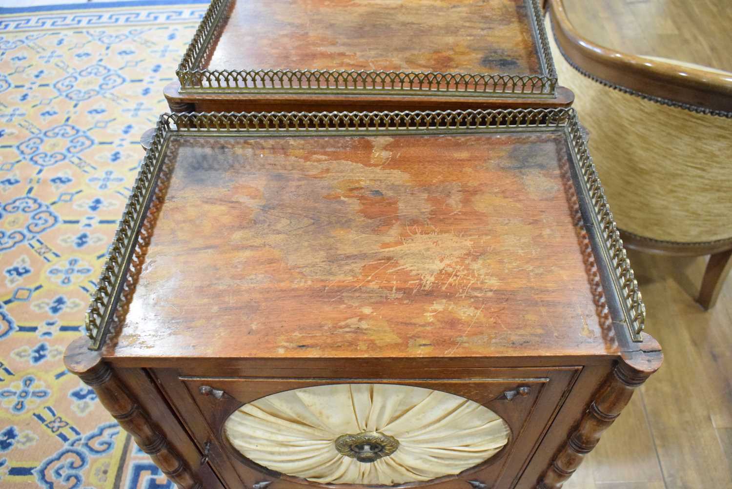 A pair of Regency rosewood and brass mounted pot cupboards, the doors with watered silk panels, on - Bild 16 aus 24