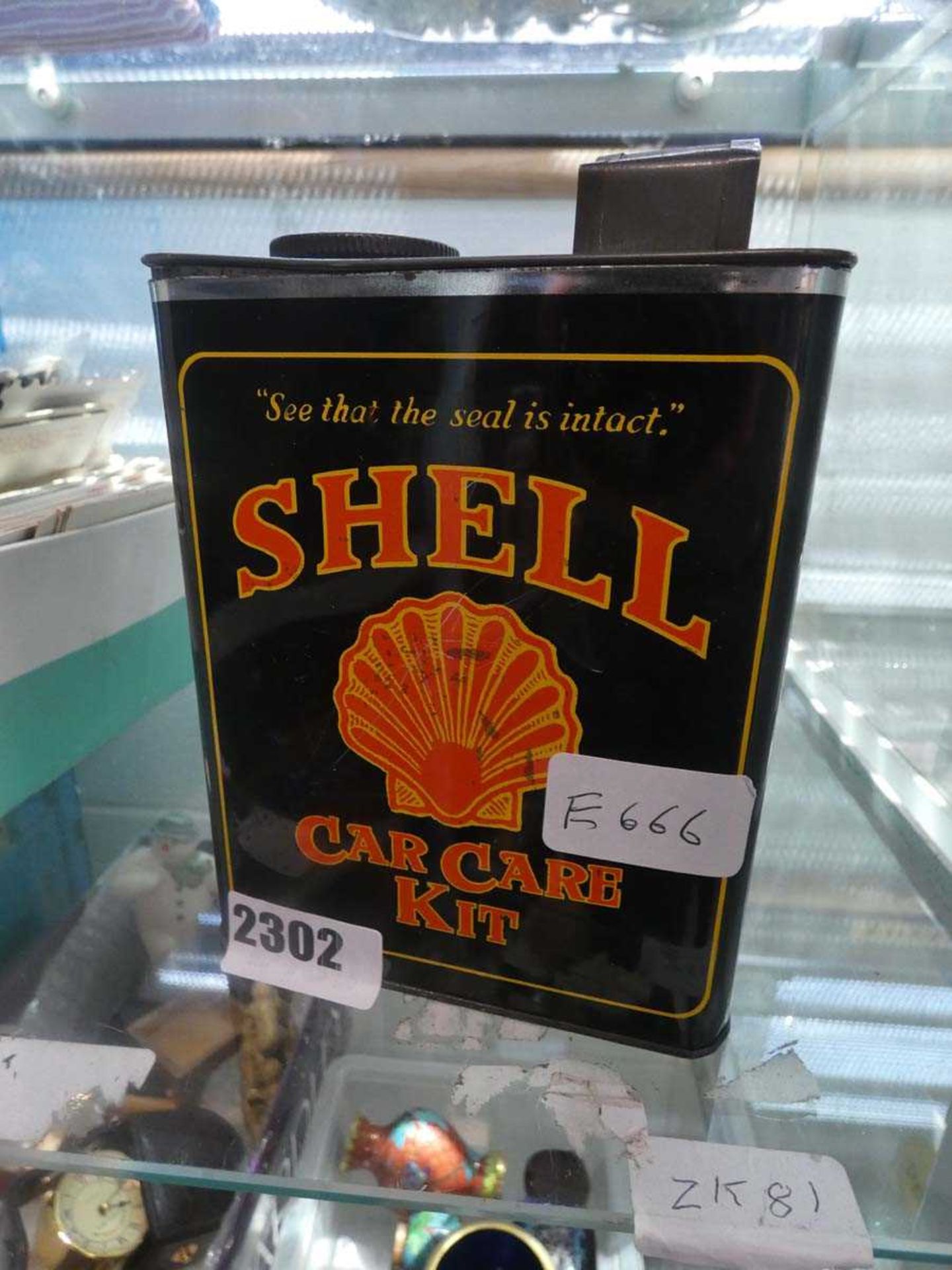 Shell car care kit