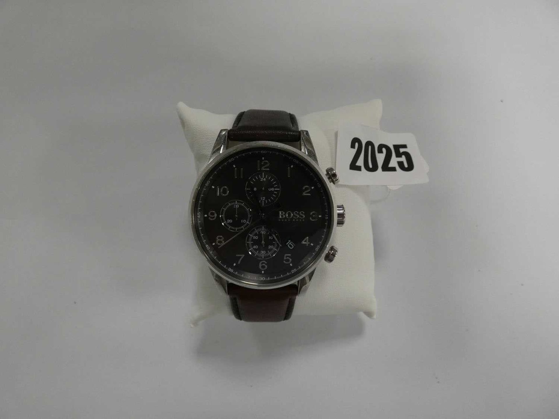 Gents stainless steel Hugo Boss chronograph quartz watch with date and black Arabic dial, leather