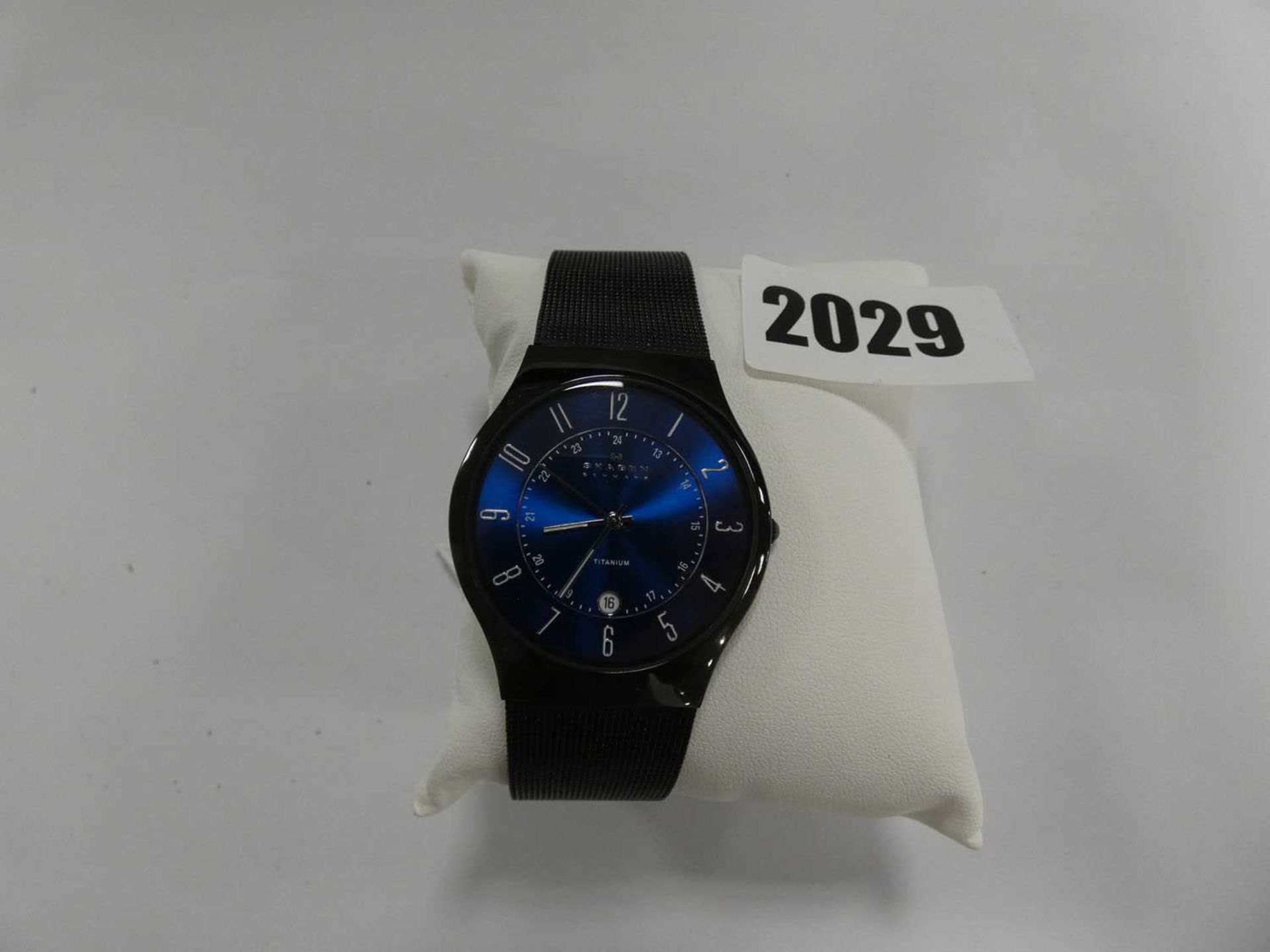 Gents Skagen quartz bracelet watch with midnight blue dial with fitted black mesh bracelet