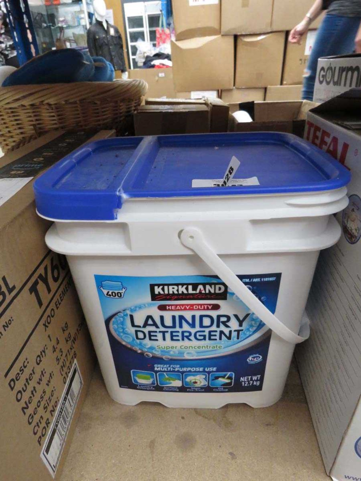 +VAT Kirkland heavy-duty laundry detergent