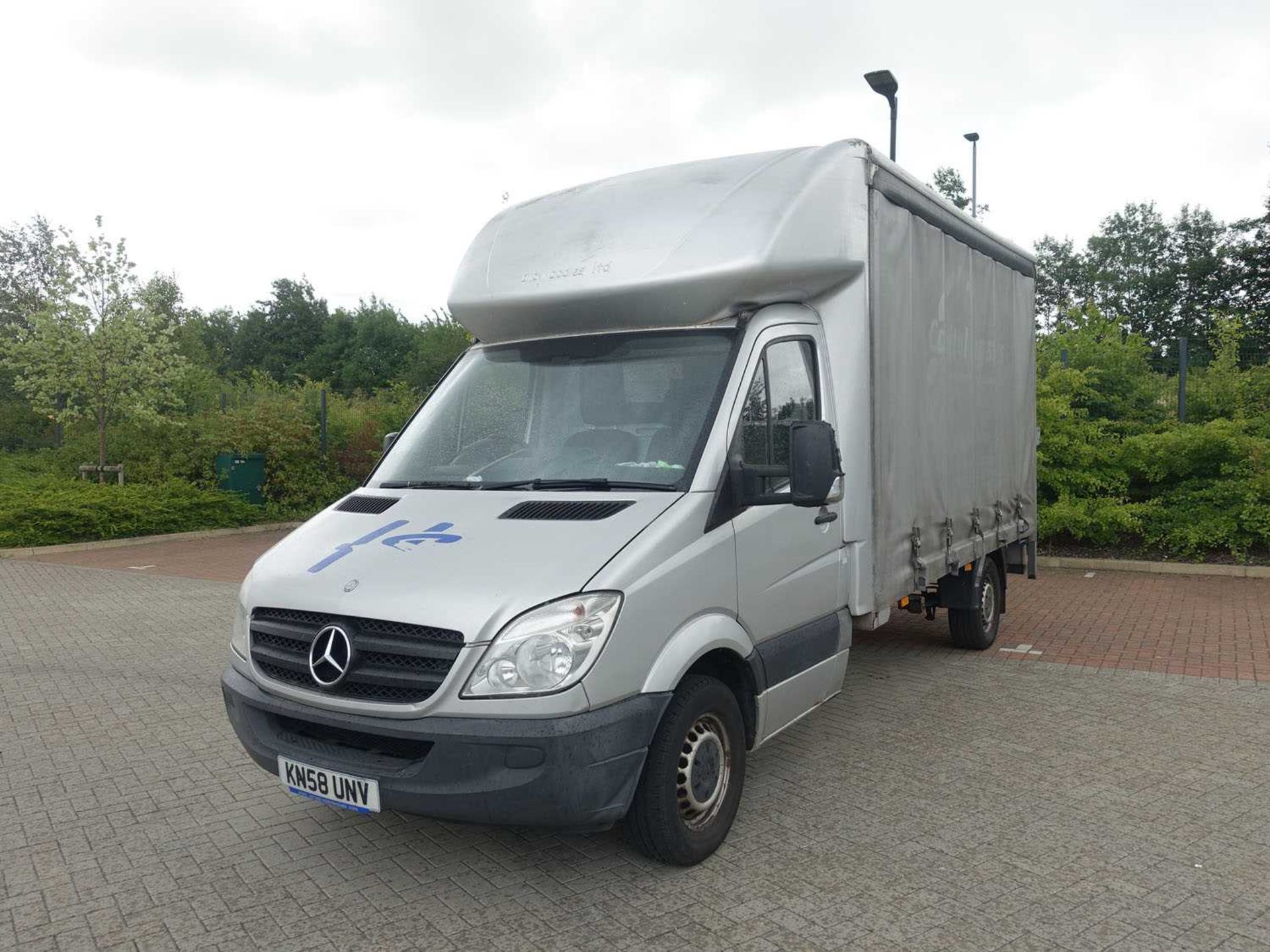 Mercedes Sprinter 311CDI LWB Curtain Side Van - Image 2 of 7