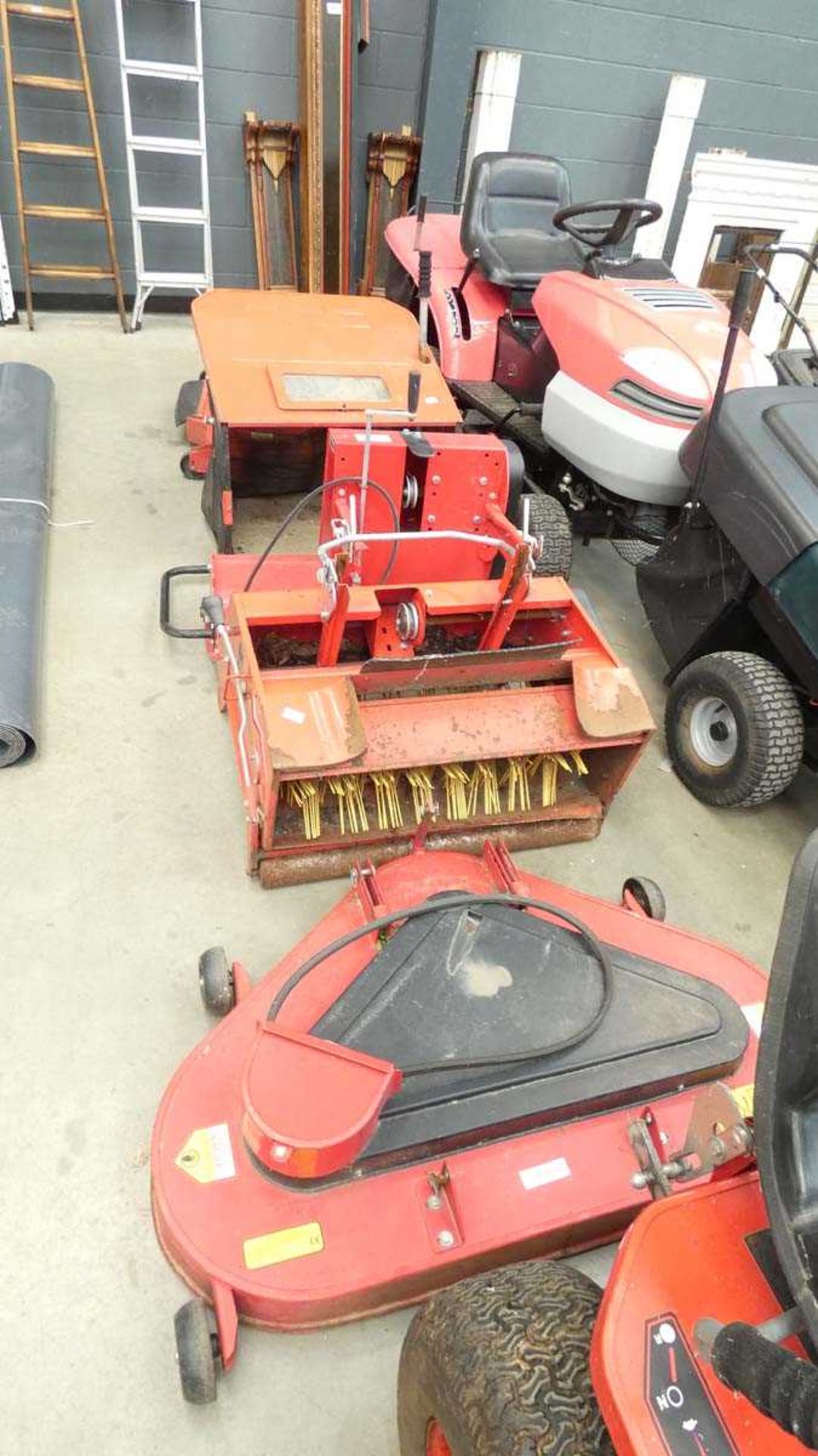 Countax C6008 hydrostatic ride on lawn mower with Tedder leaf collector, aerator, grass box and - Image 3 of 5