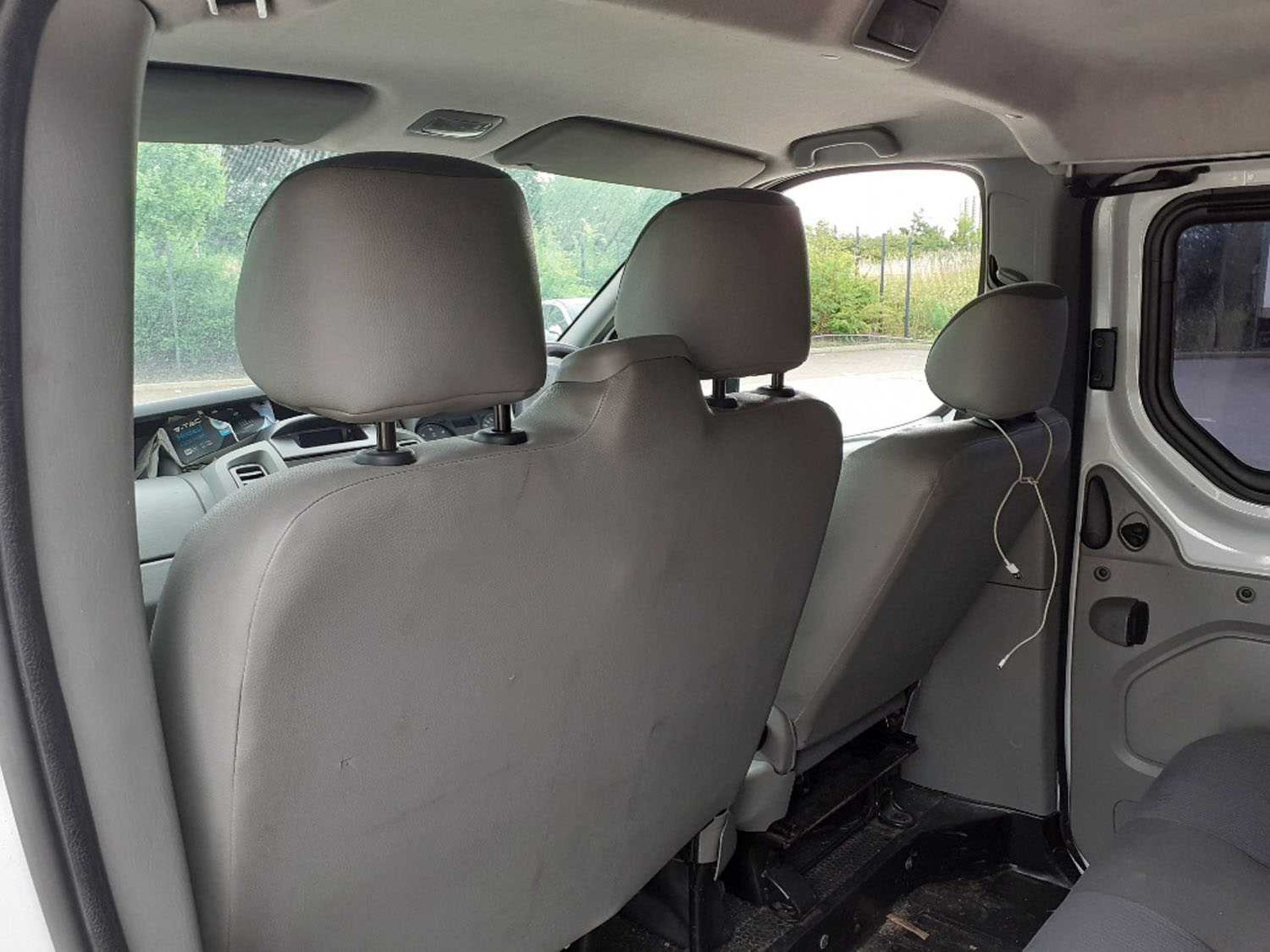 Vauxhall Vivaro 2290 Double Cab - Image 7 of 14