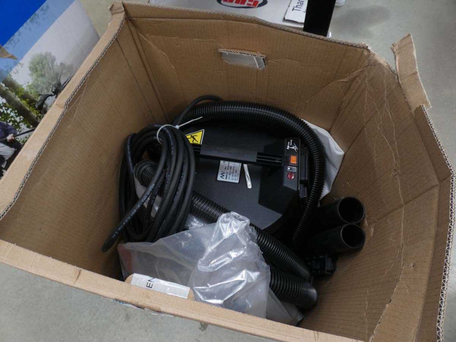 +VAT Boxed Max vac