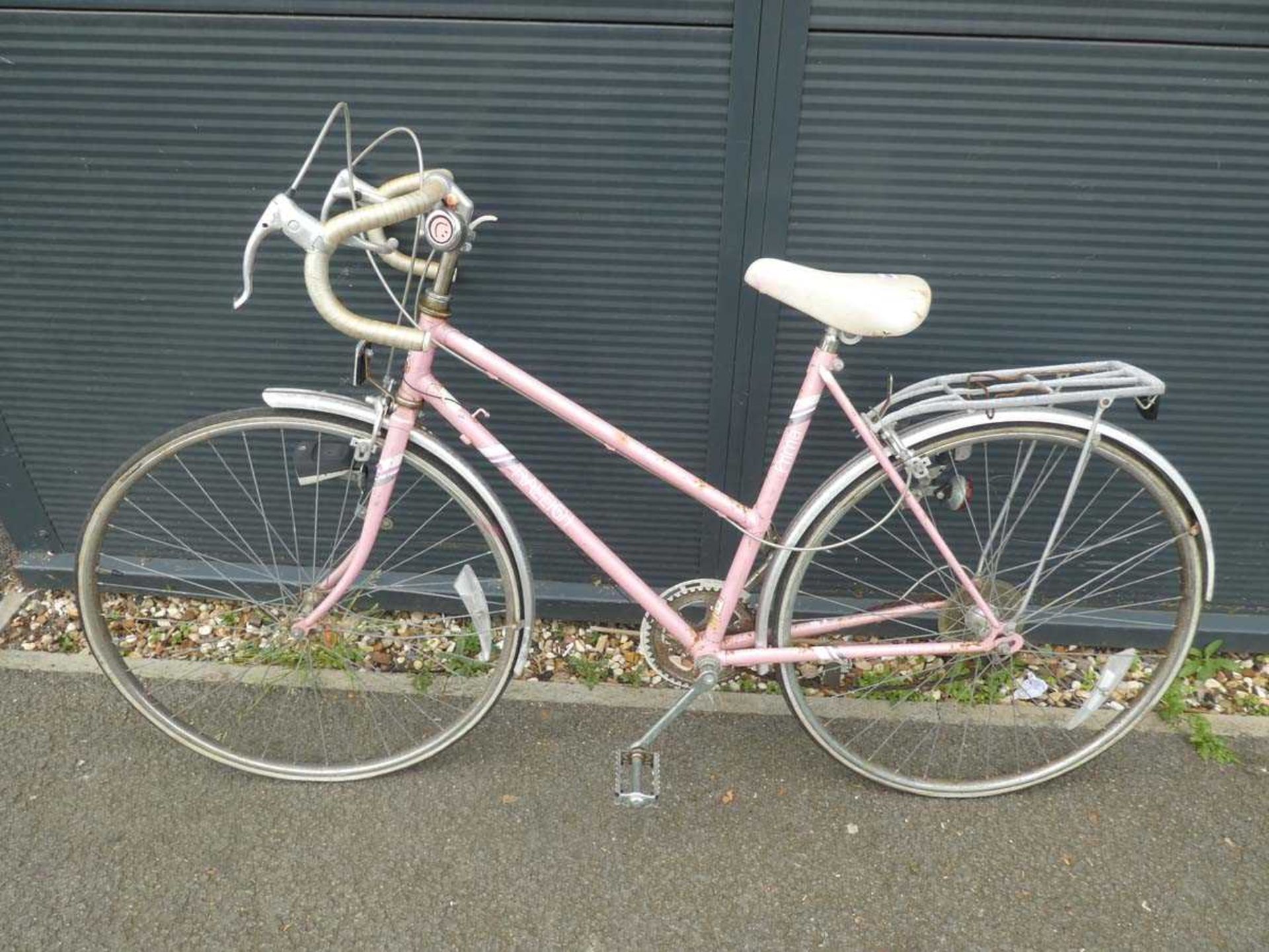 Vintage Raleigh Prima cycle in pink