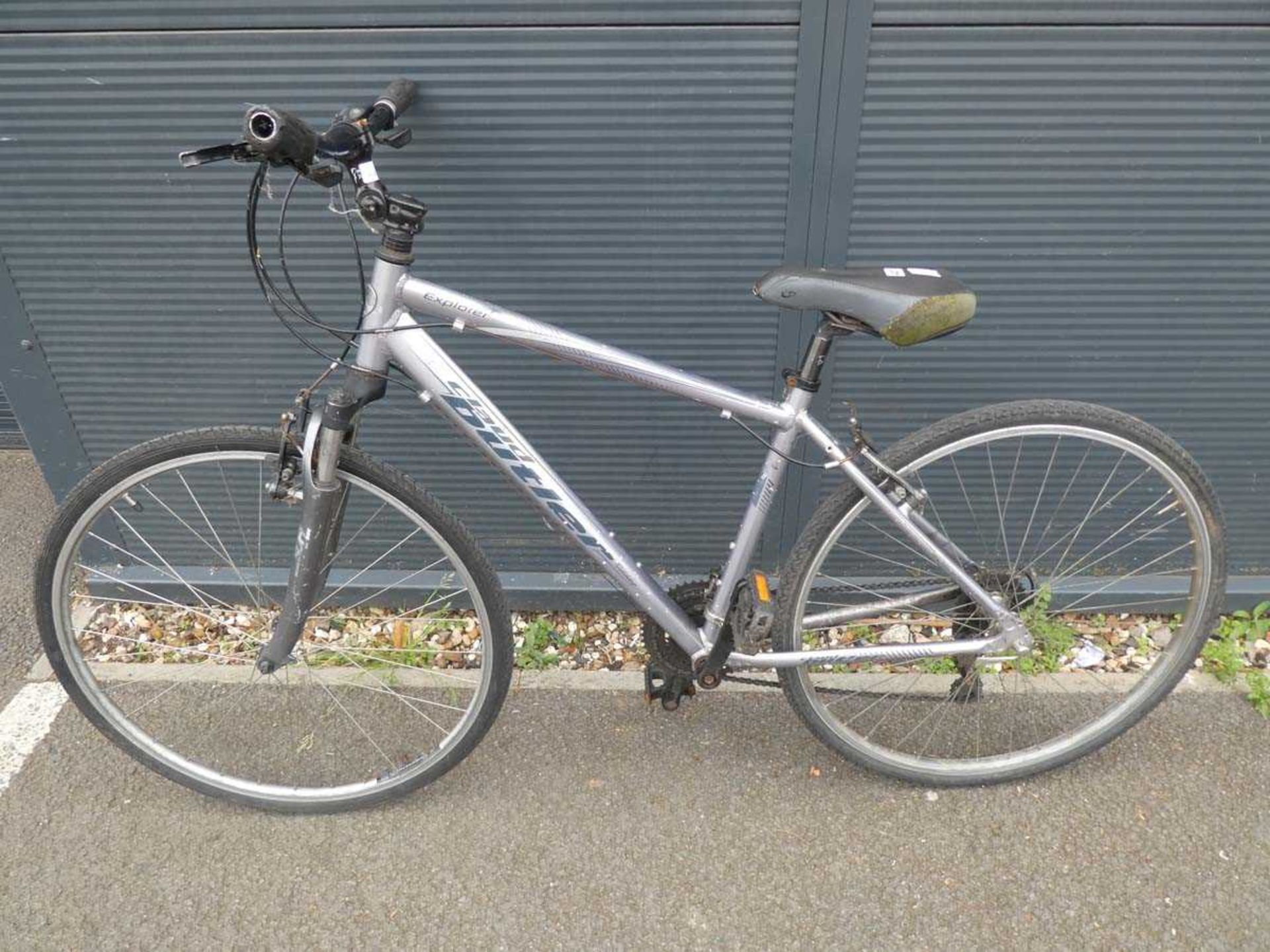 Claude Butler Trekking Explorer 200 cycle in silver