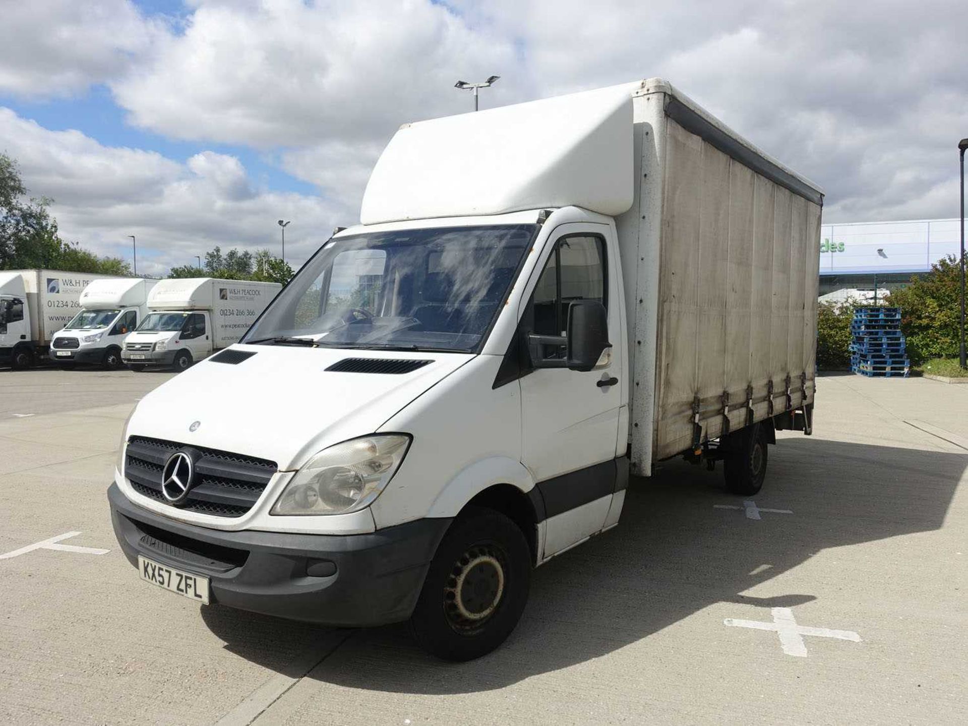 2007 (57 plate) Mercedes Sprinter 311CDI LWB double curtain side van with tail lift, V5 and three