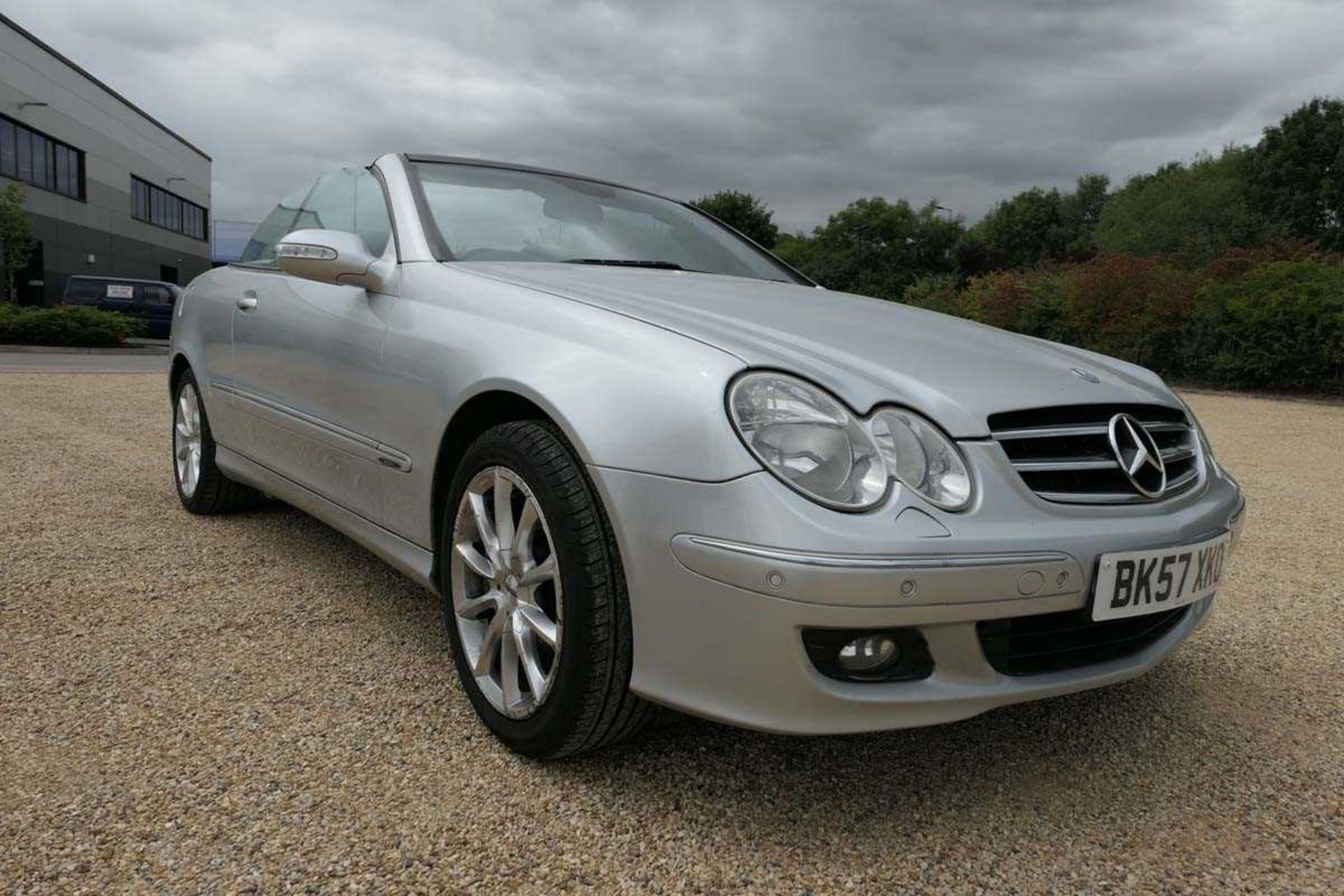 BK57 XKO (2007) Mercedes 350 CLK two door convertible in silver, 3.5L petrol automatic, mileage