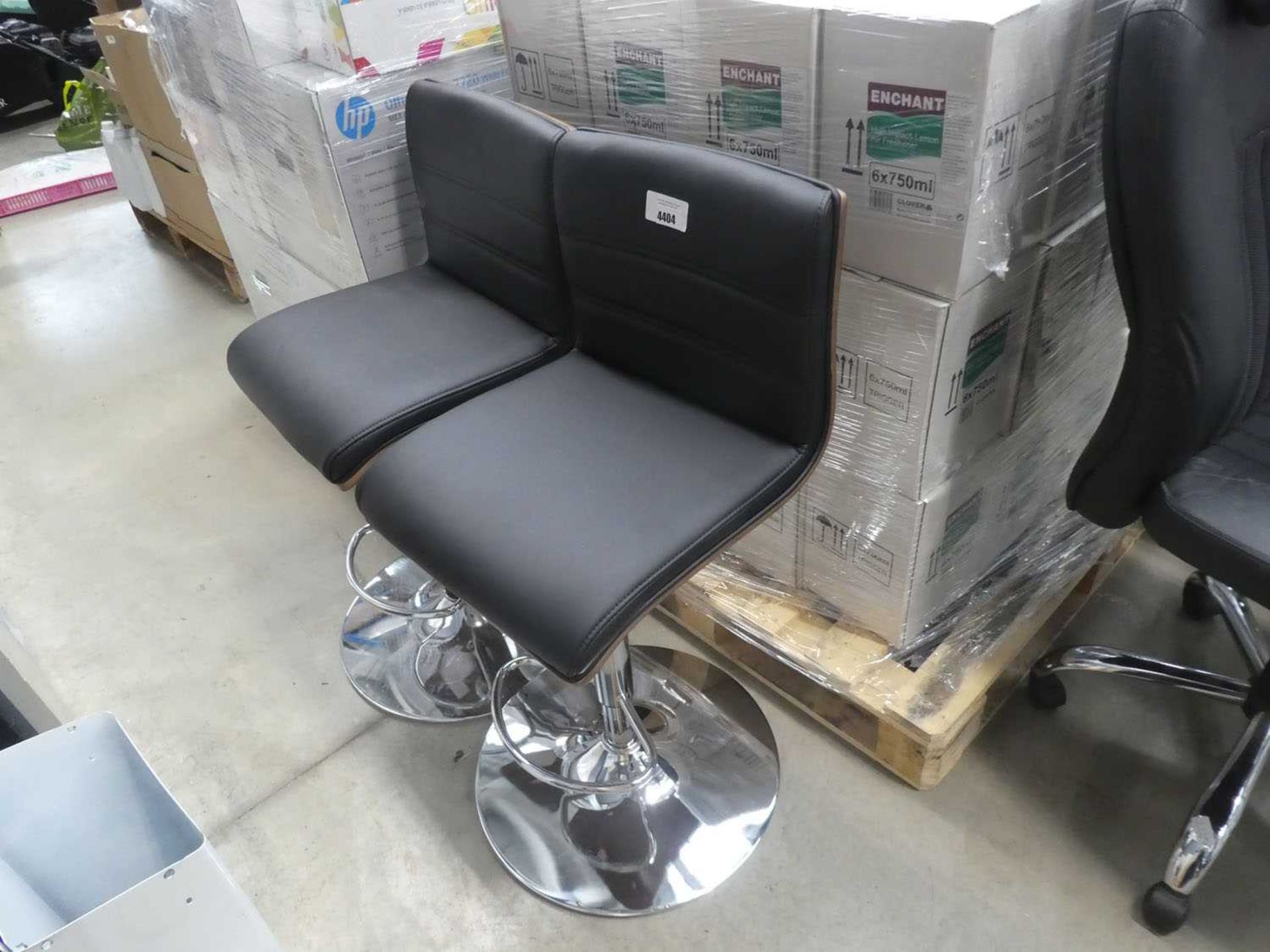 +VAT 2 Black chrome based bar stools