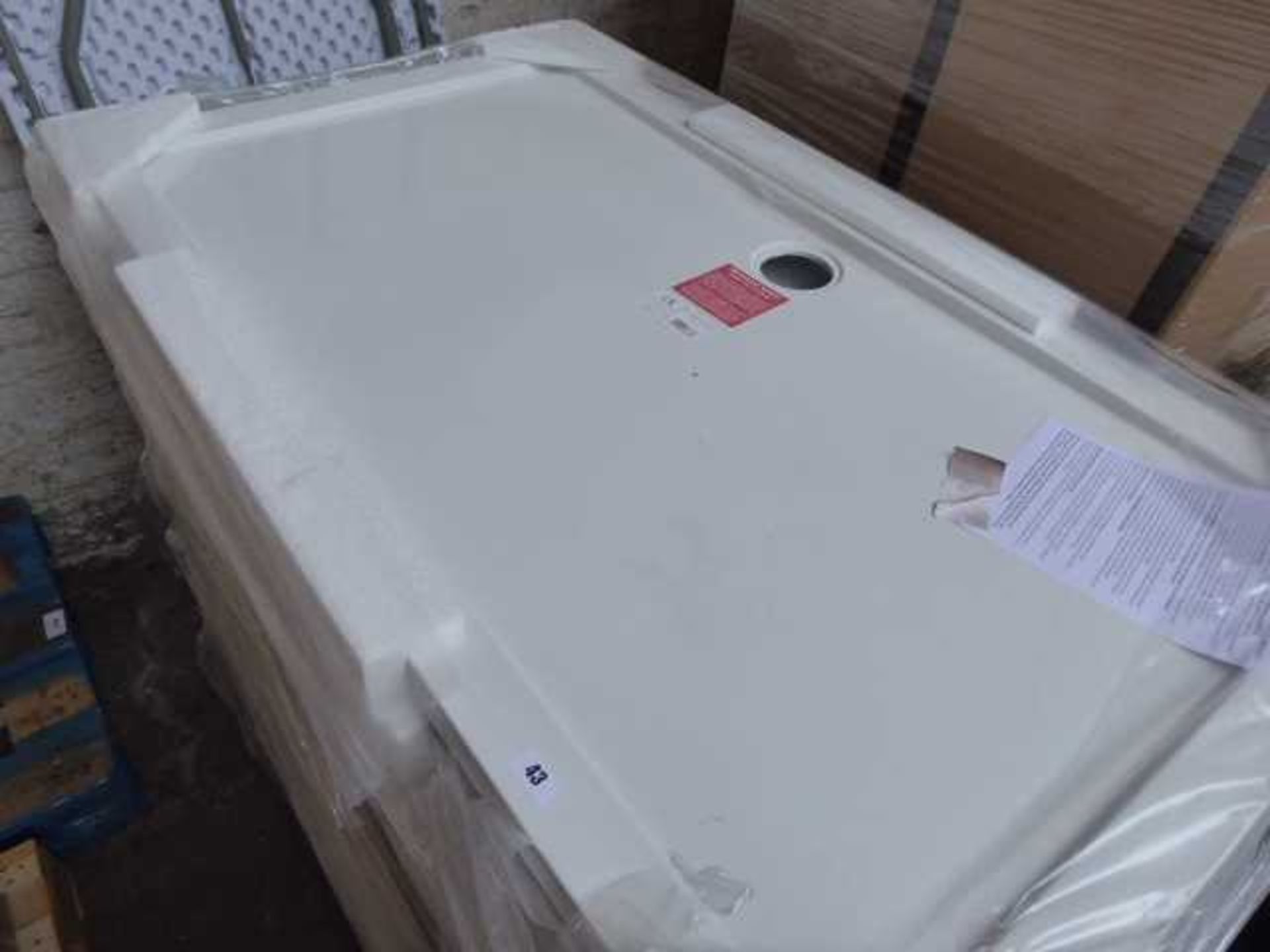 +VAT 12x 1400x800mm rectangular skin resin shower trays - Image 2 of 2