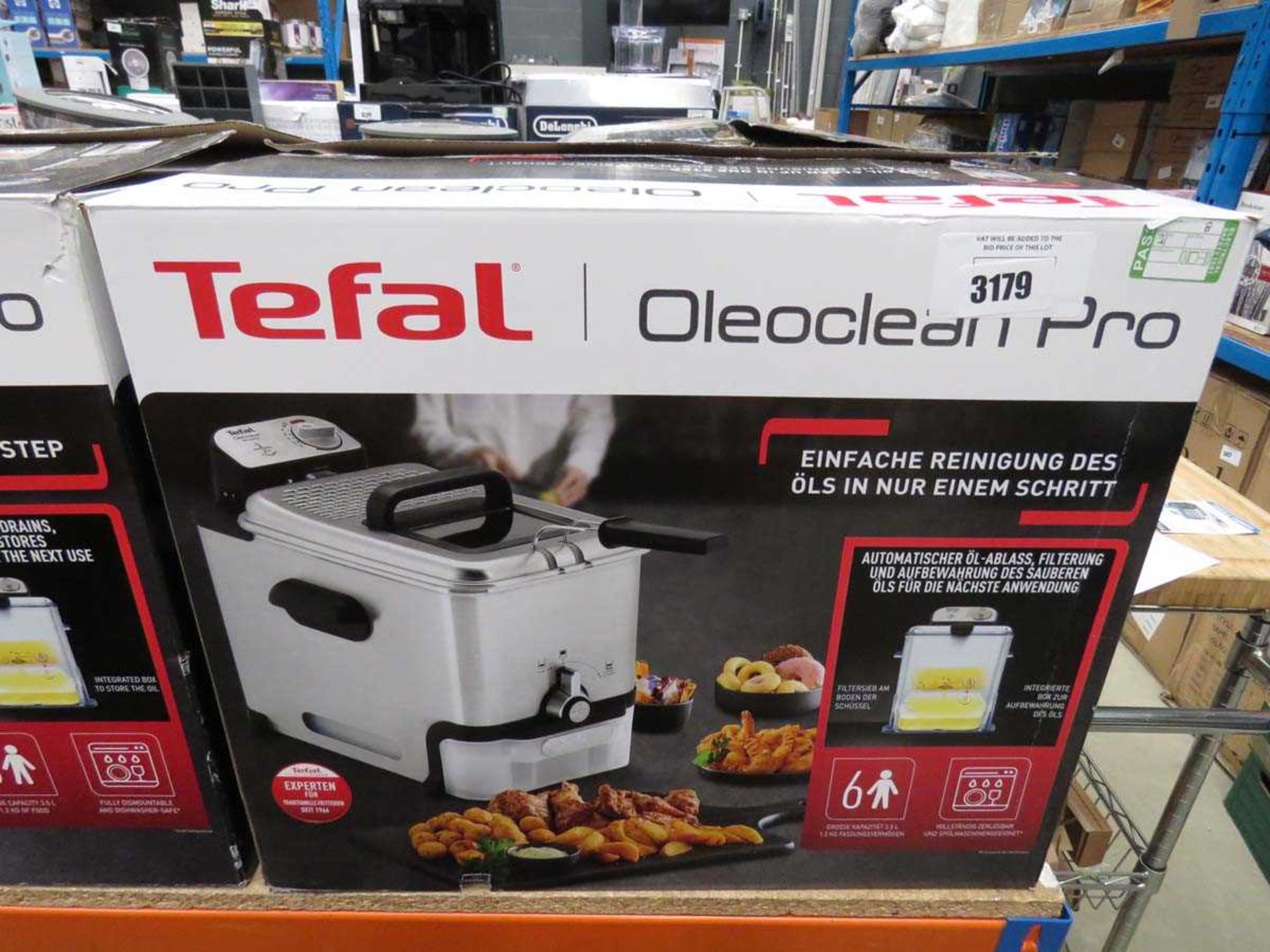 +VAT Boxed Tefal deep fat fryer