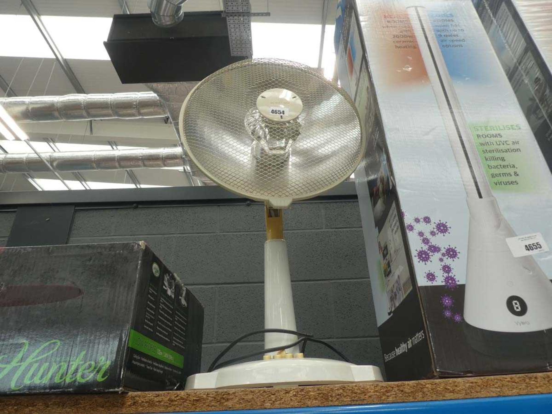 Large Tornado desk fan