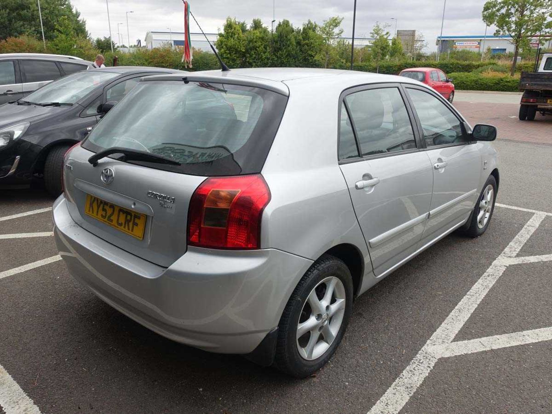 (2002) Toyota Corolla TSpirit VVTi in sliver registration plate KY52 CRF, 1598cc, petrol, first - Image 4 of 9