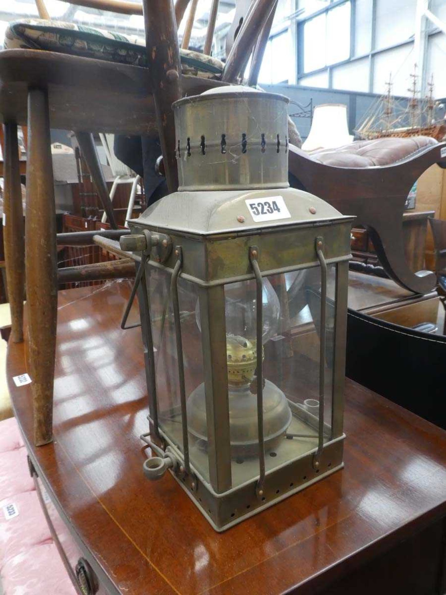 Modern brass oil lamp