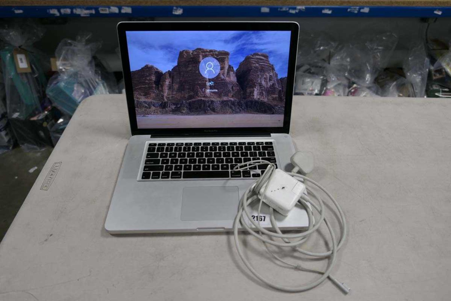 Apple Macbook Pro model A1286 running Windows 10 with psu
