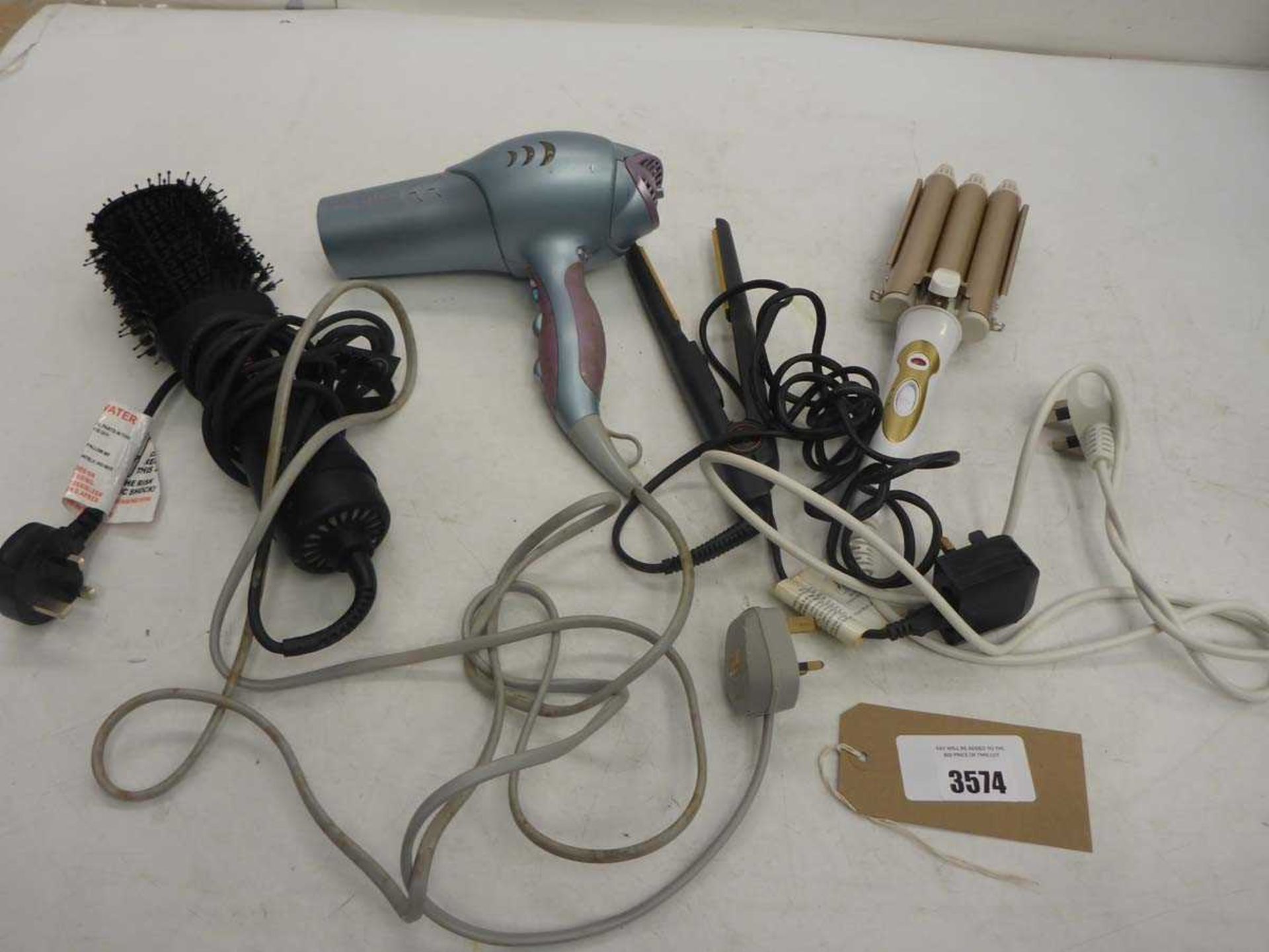 +VAT Heated hair brush, GHD straighteners, Hair curler and Vidal Sassoon hair dryer (all a/f -