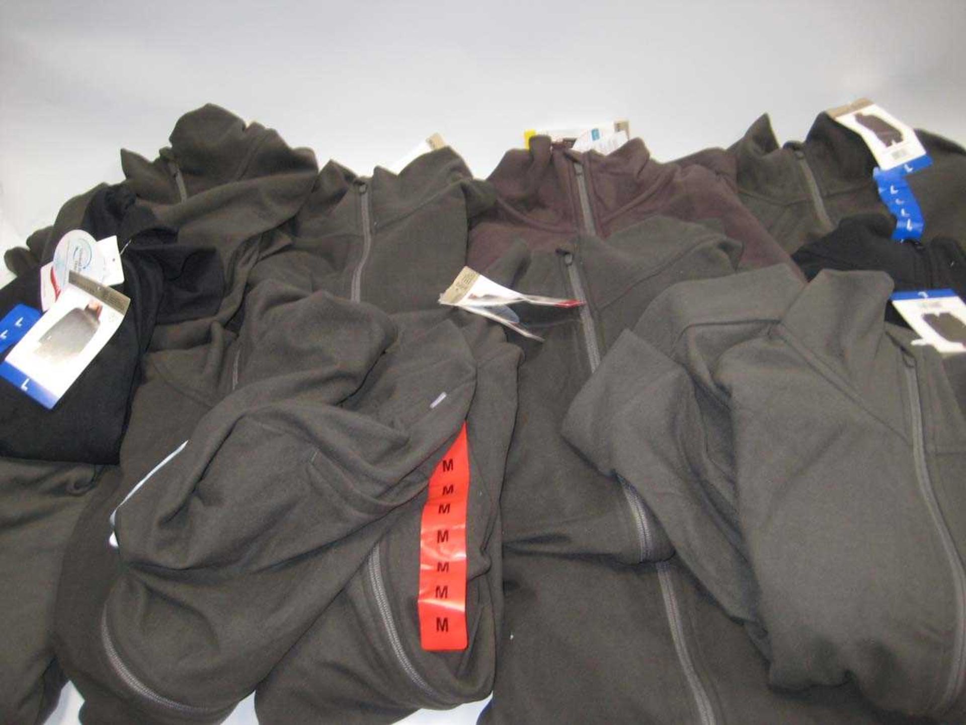 +VAT A bag containing 12x Ladies Mondetta Full Zip Jackets in various sizes.