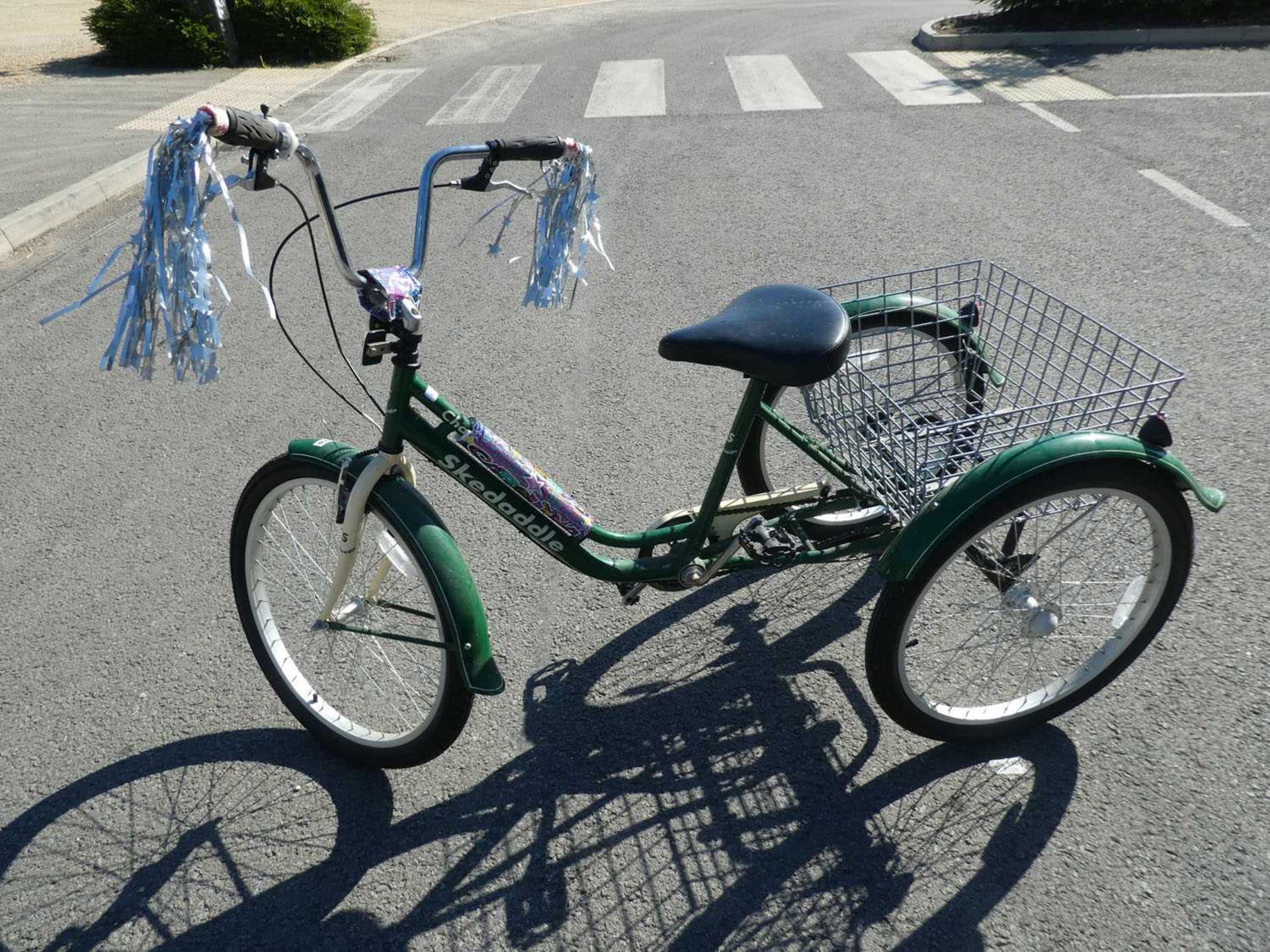 Skedaddle green & cream tricycle with rear basket - Image 2 of 2