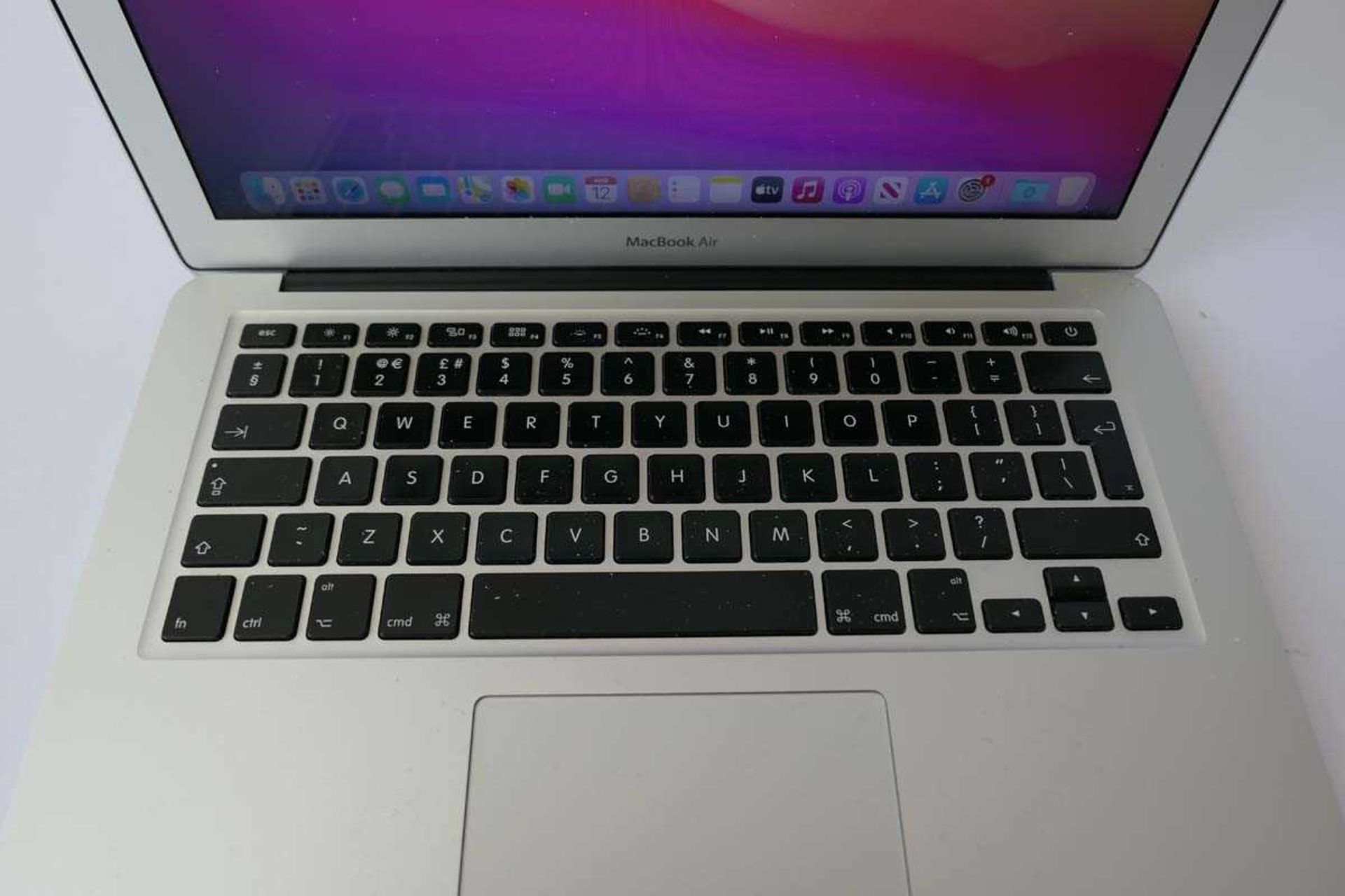 +VAT MacBook Air 13" A1466 laptop with Intel i7 2.2GHz, 8GB RAM, 512GB and Big Sur OS - Image 2 of 2