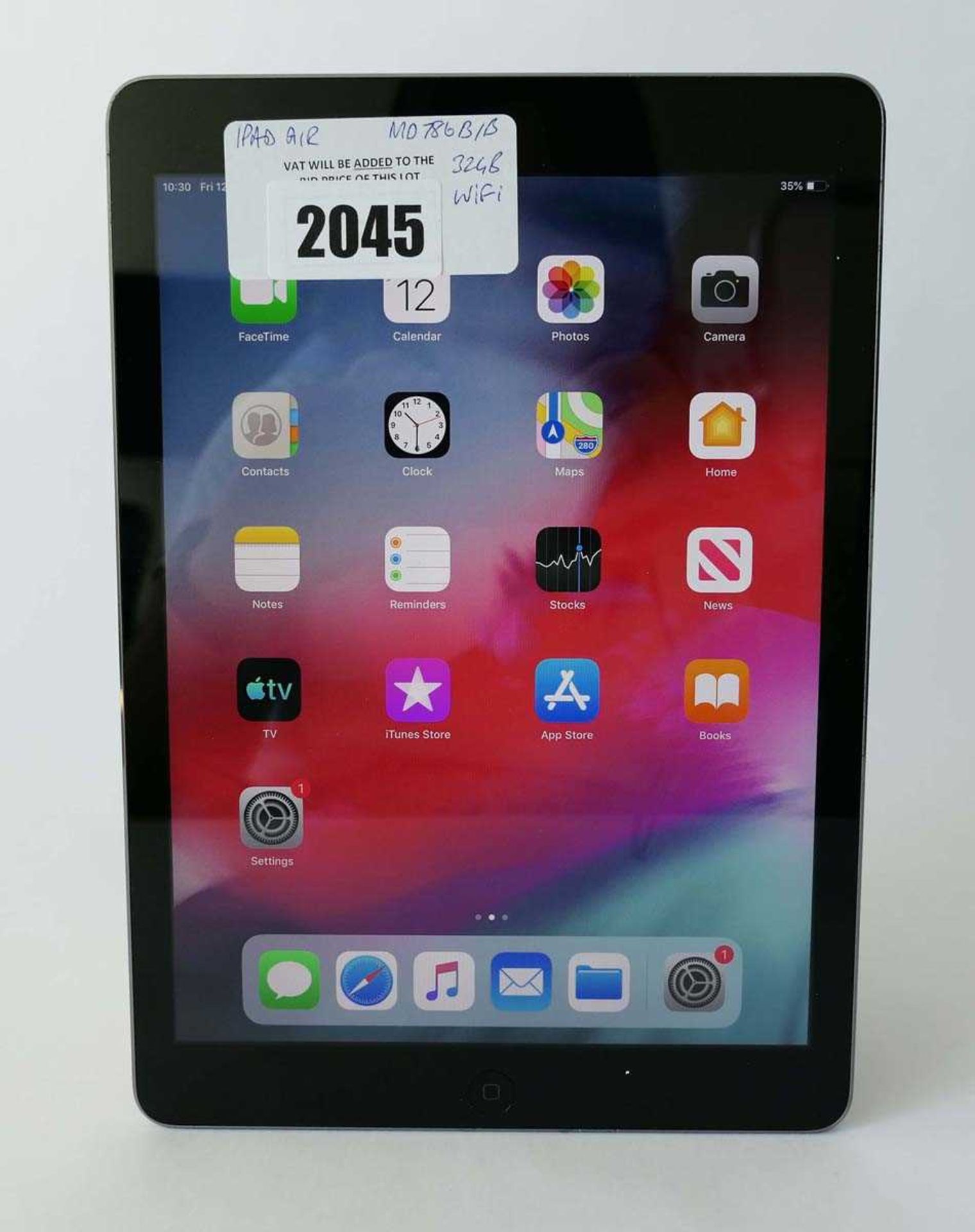 +VAT iPad Air 9.7" A1474 32GB Space Grey tablet